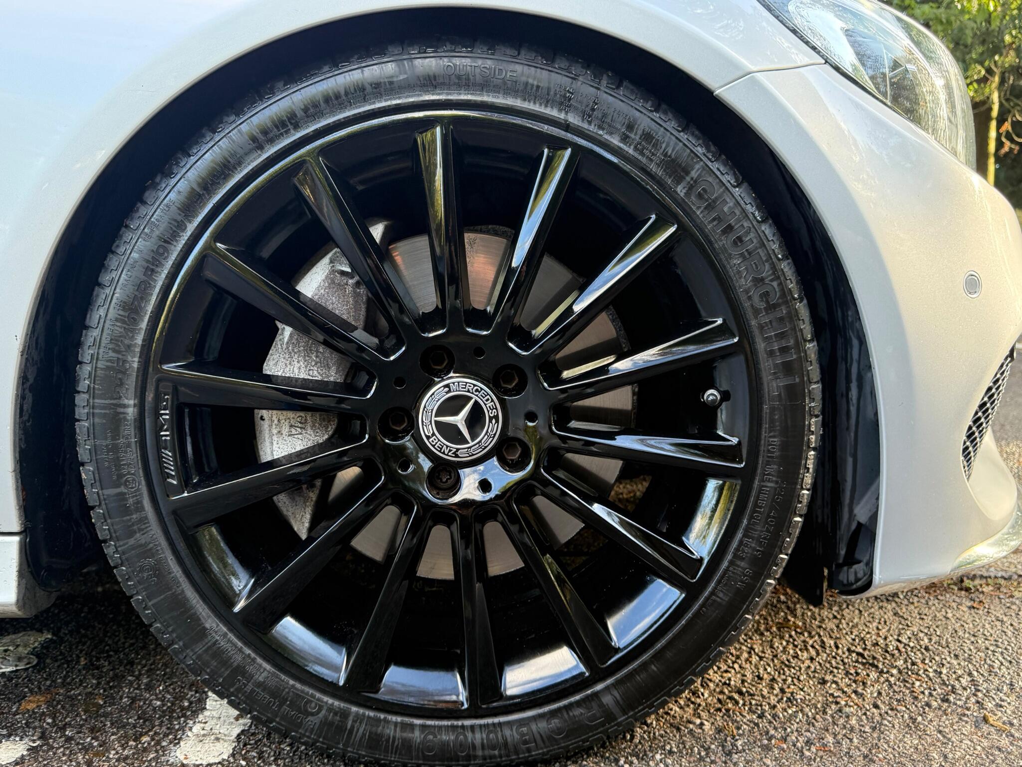 Mercedes-Benz C-Class view 29