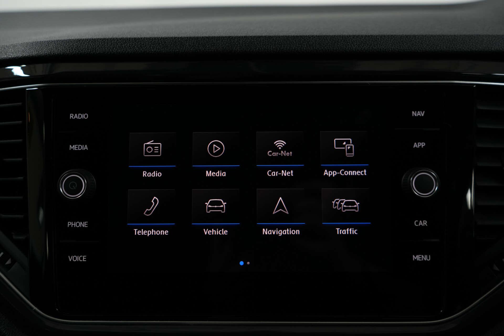 Volkswagen T-Roc view 28