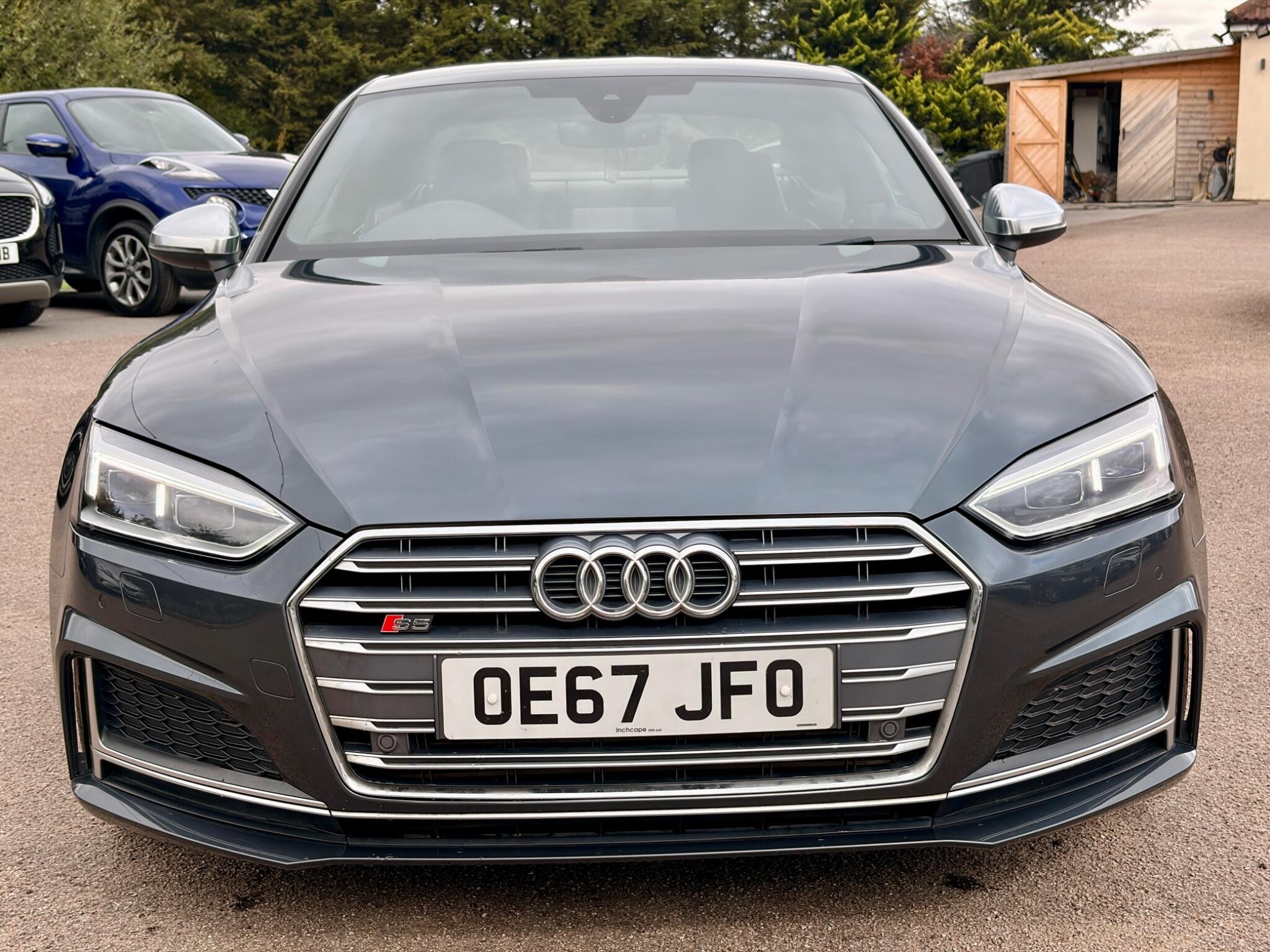 Audi S5 view 2
