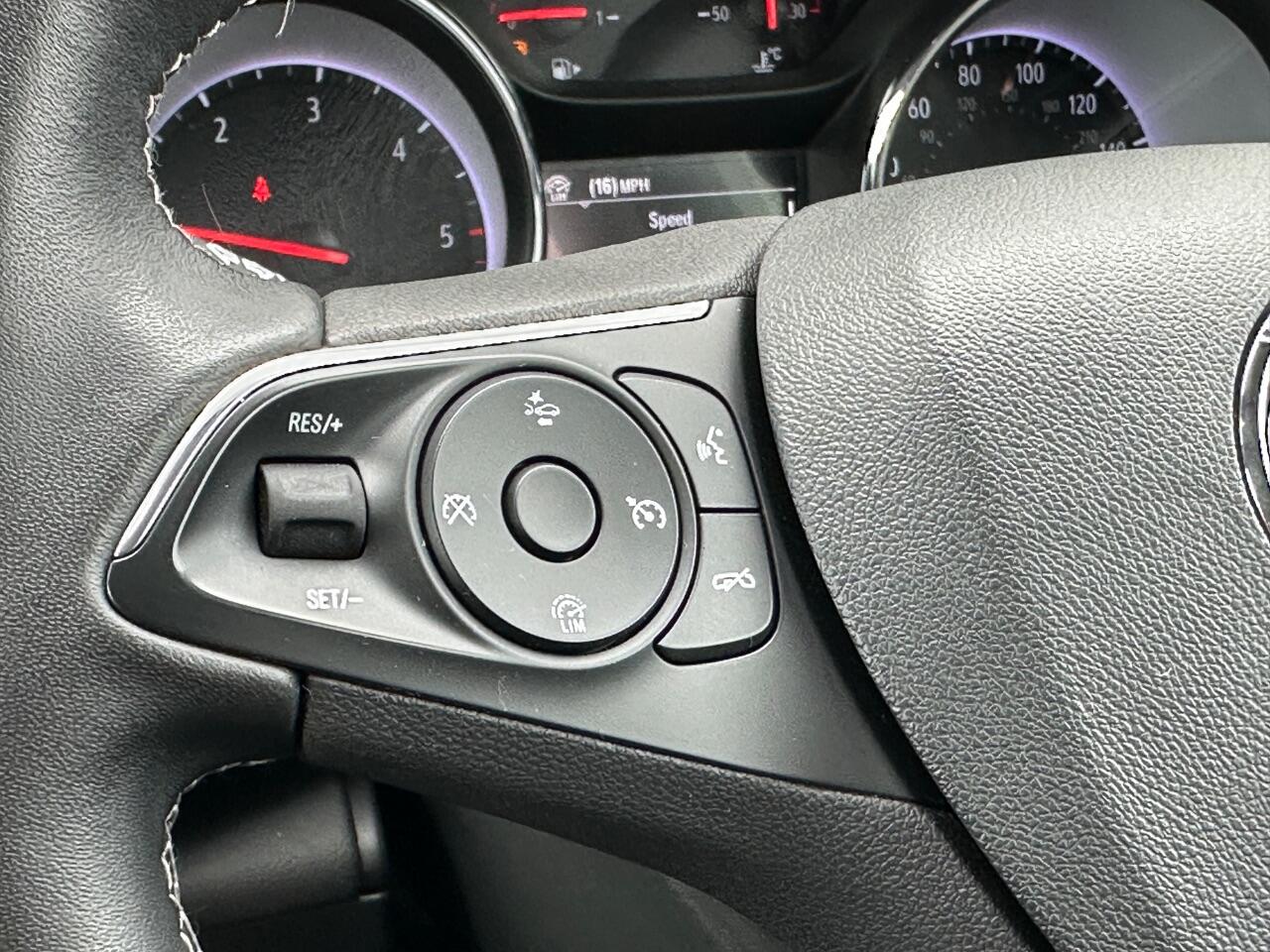 Vauxhall Insignia view 19