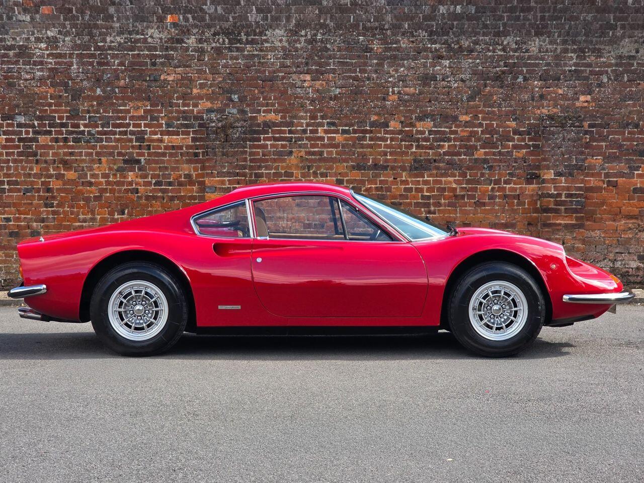 Ferrari Dino view 18