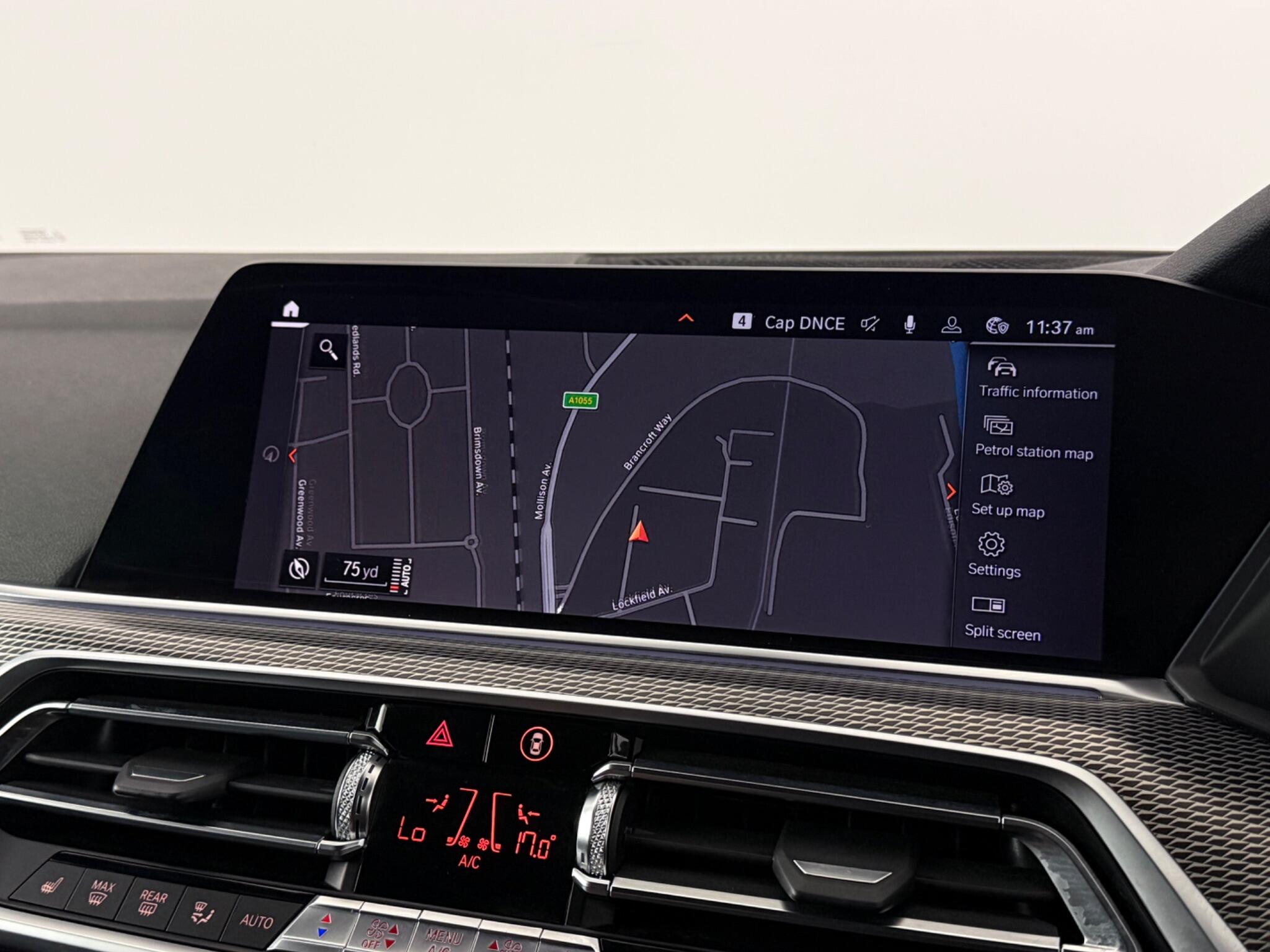BMW X5 view 28