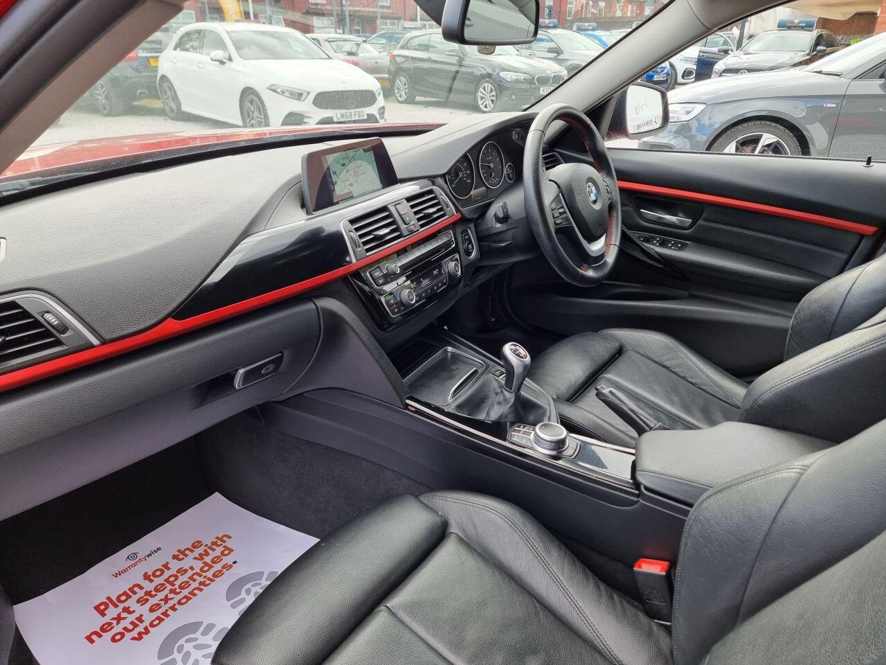 BMW 3 Series view 17