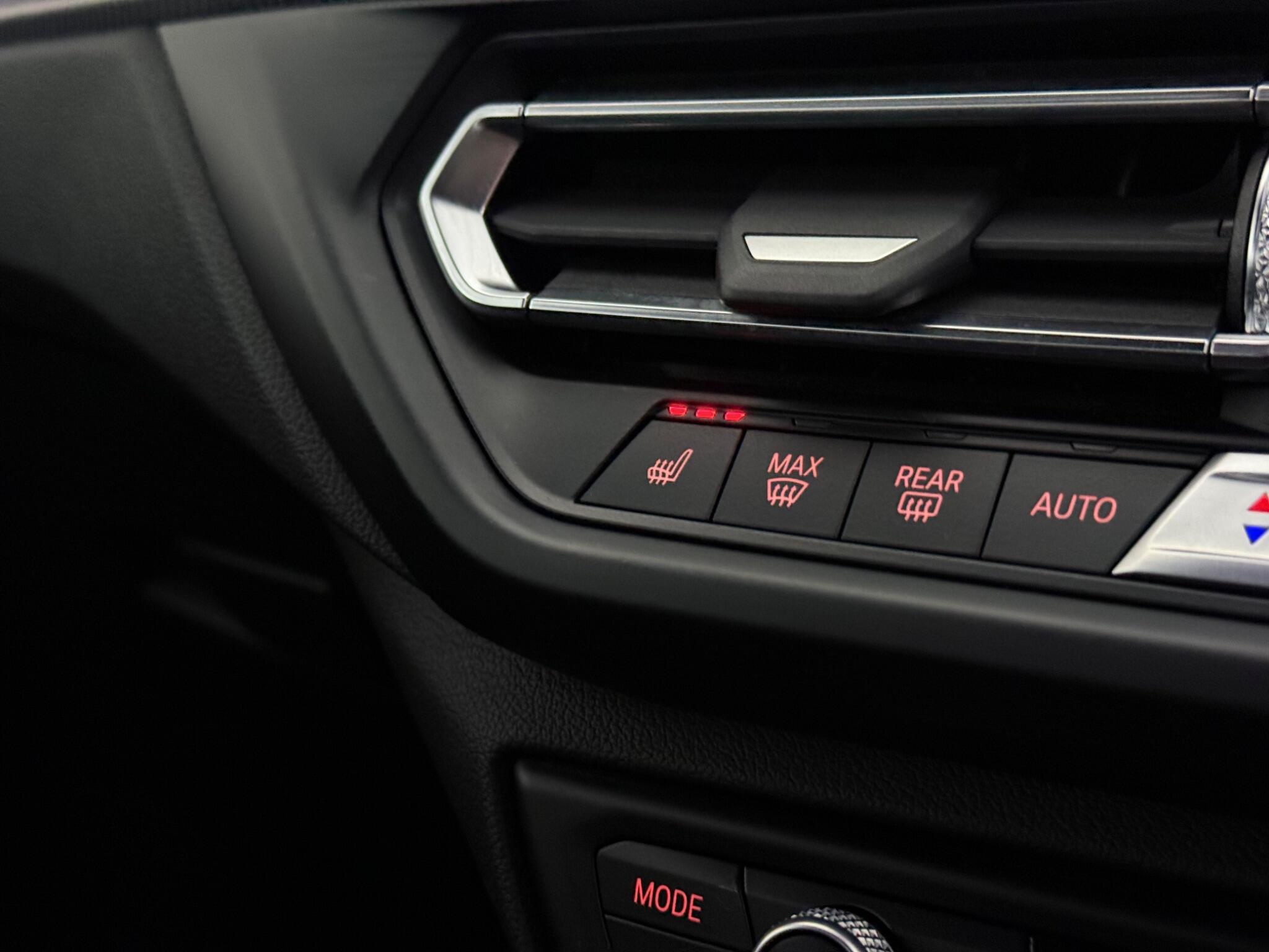 BMW 2 Series view 25