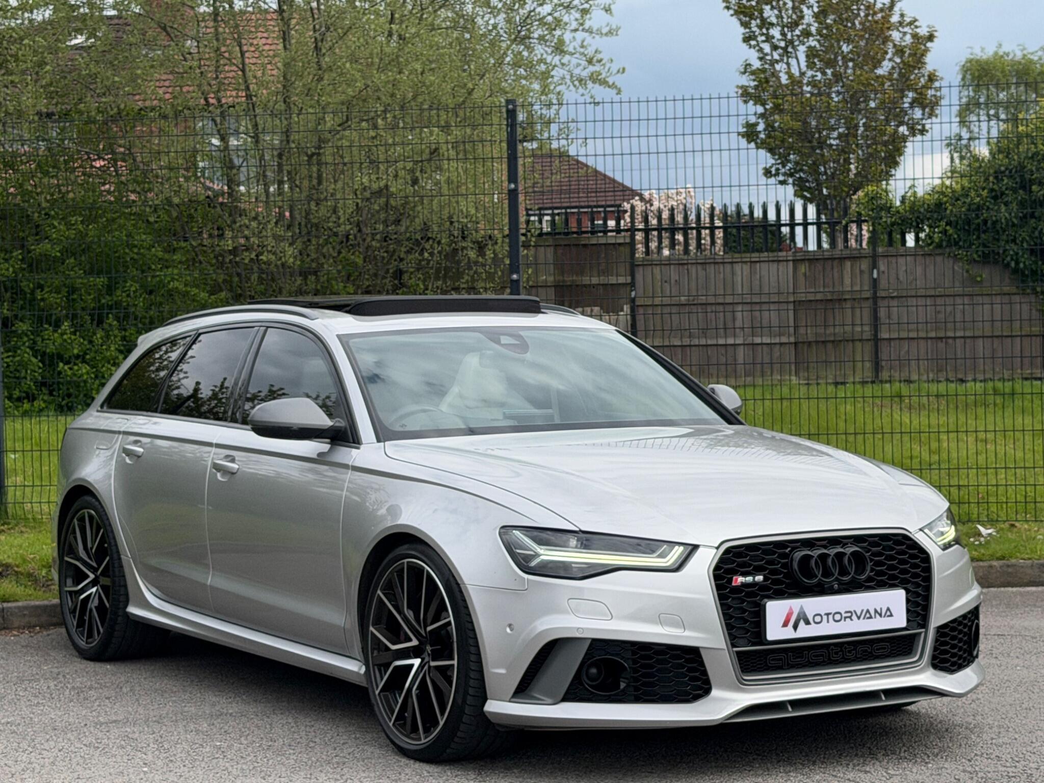 Audi RS6 view 6