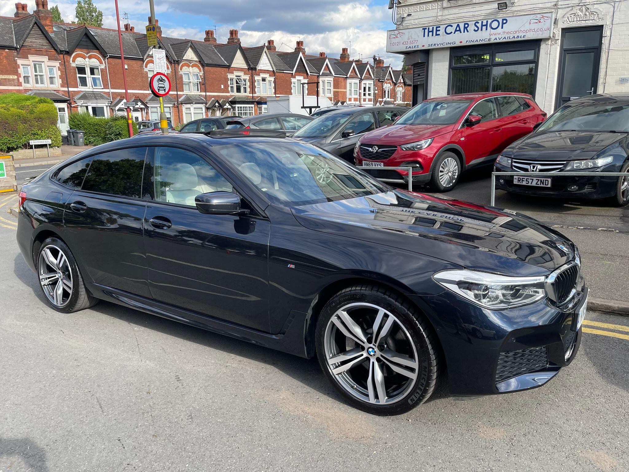 BMW 6 Series view 10