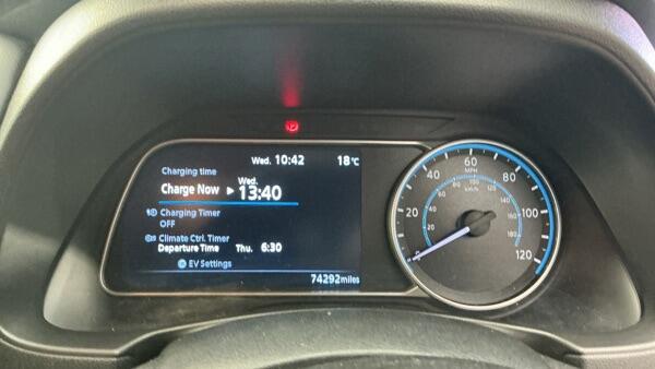 Nissan Leaf view 12