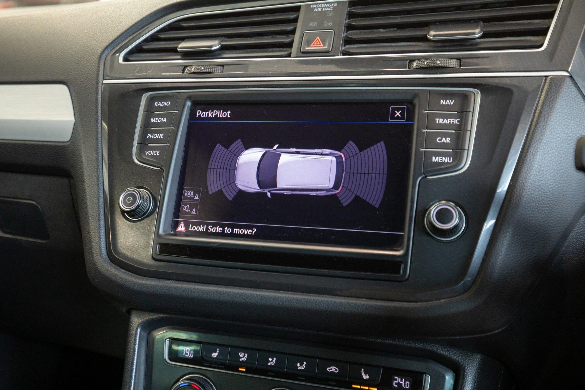 Volkswagen Tiguan view 22