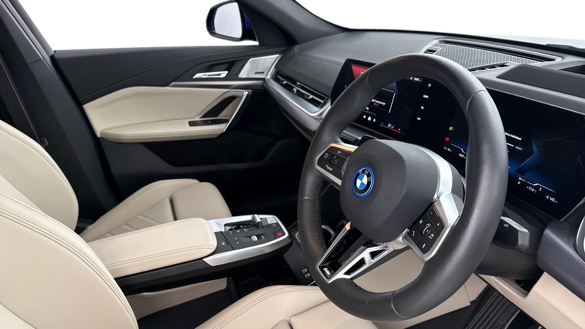 BMW Ix2 view 6