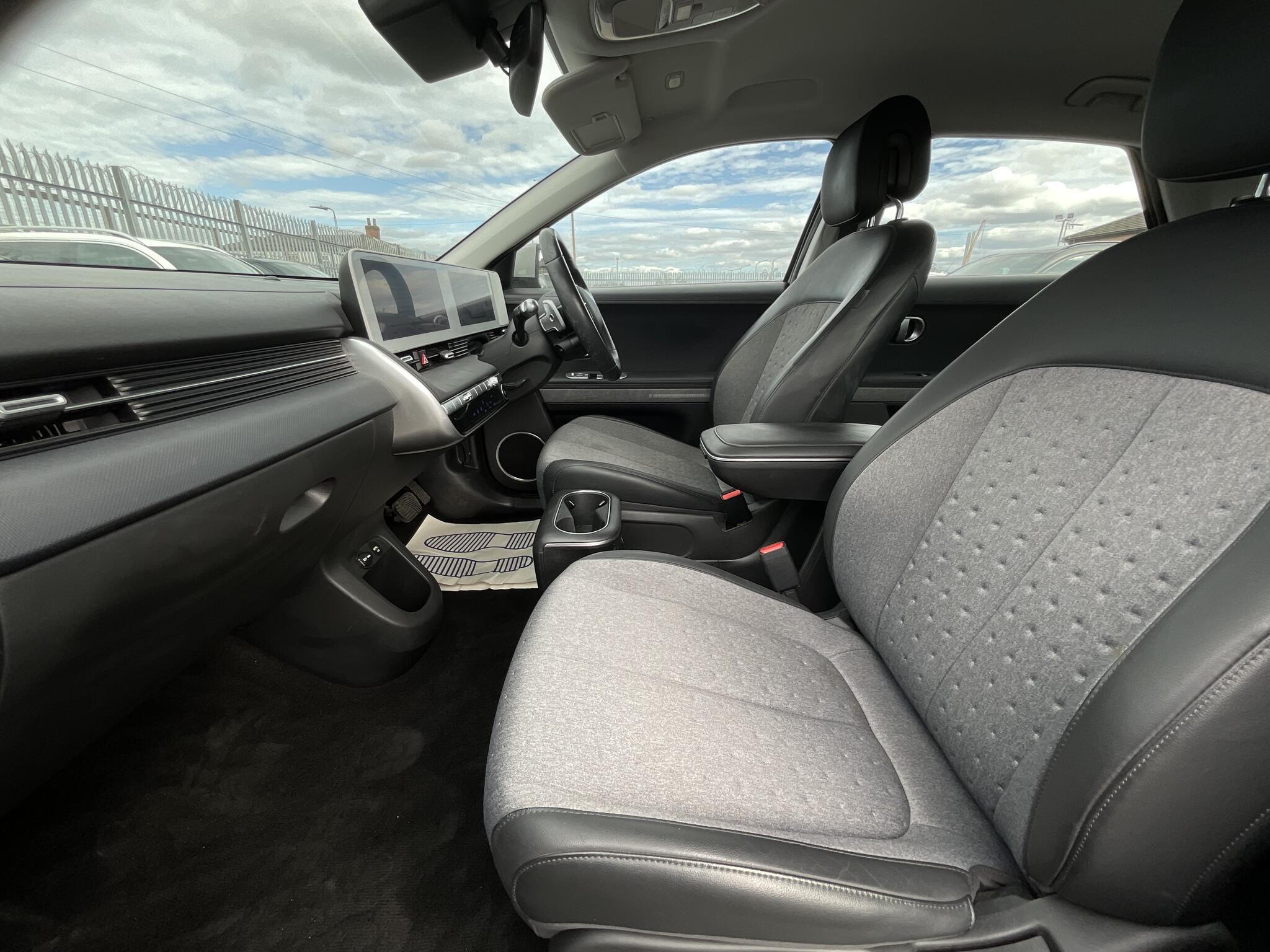 Hyundai Ioniq 5 view 21