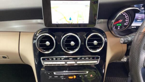 Mercedes-Benz C-Class view 7