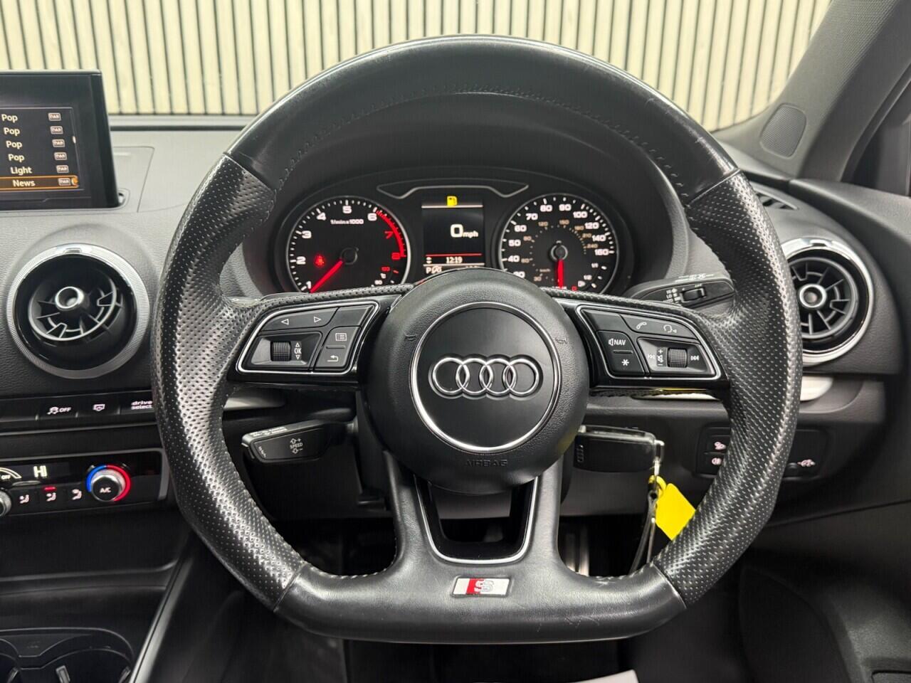 Audi A3 view 9