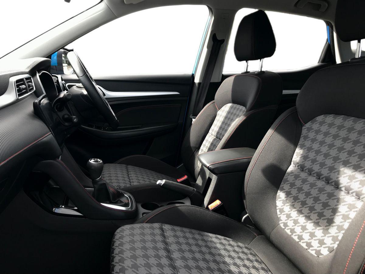 MG ZS view 6