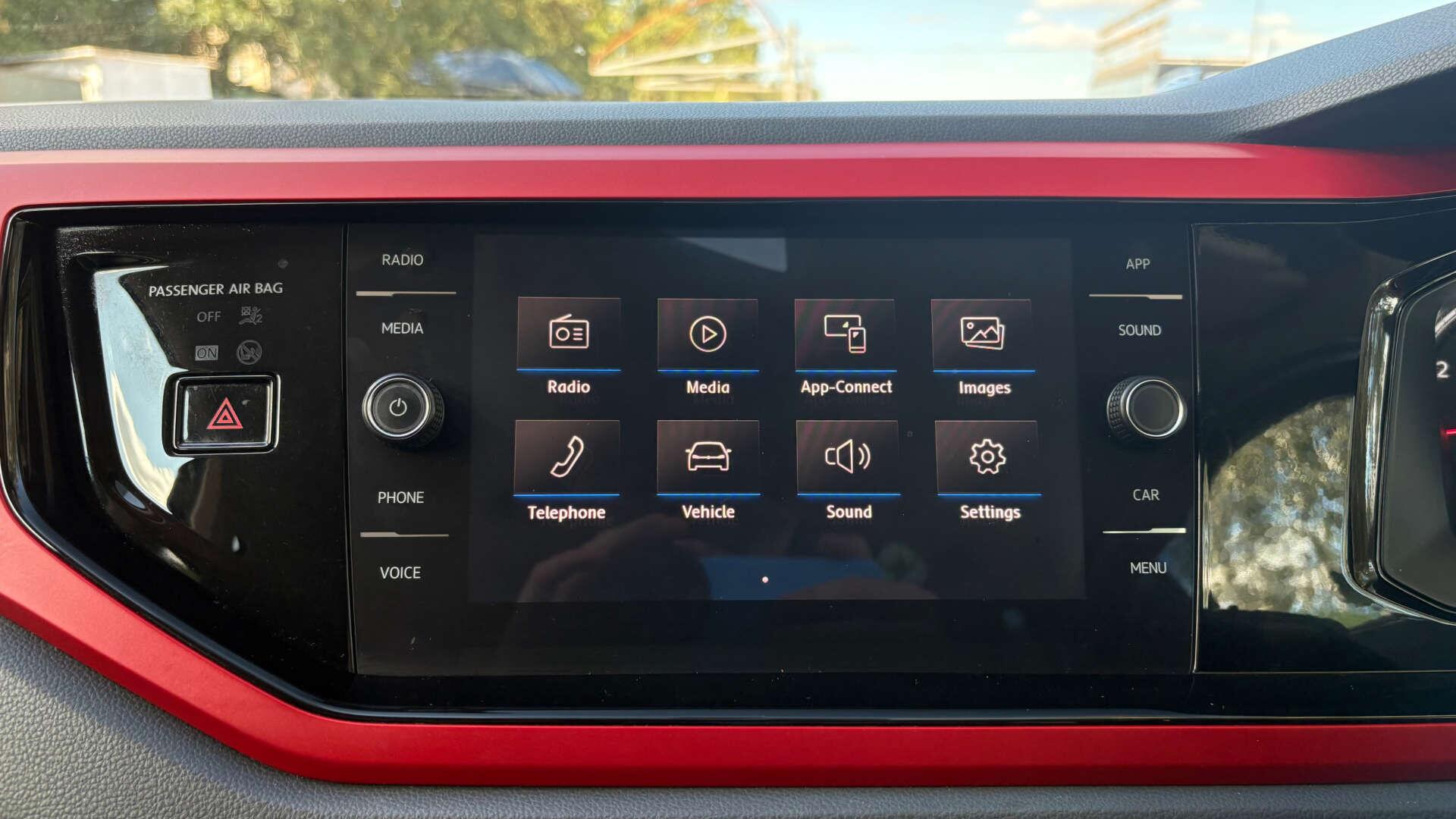Volkswagen Polo view 27