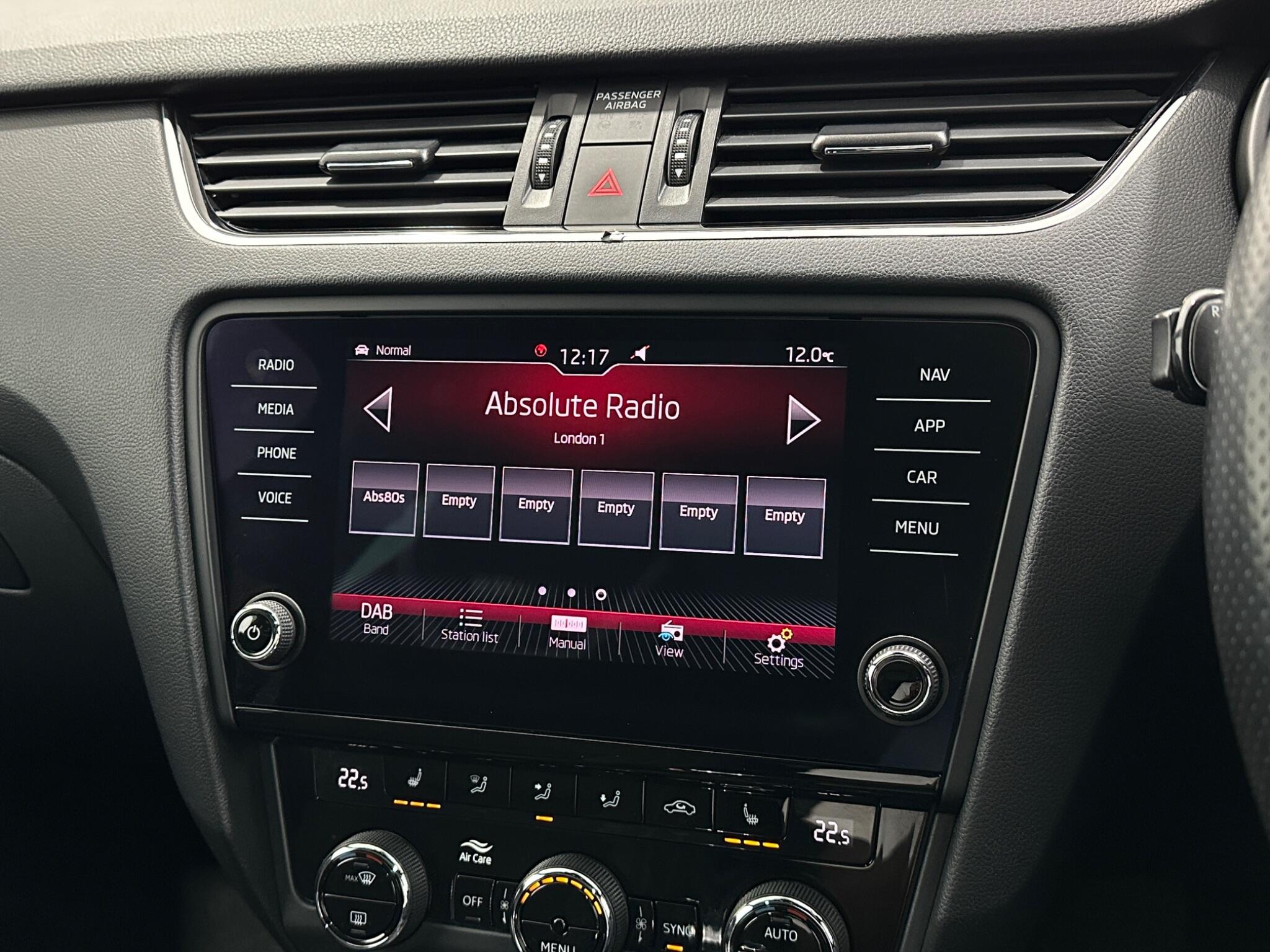 Skoda Octavia view 25