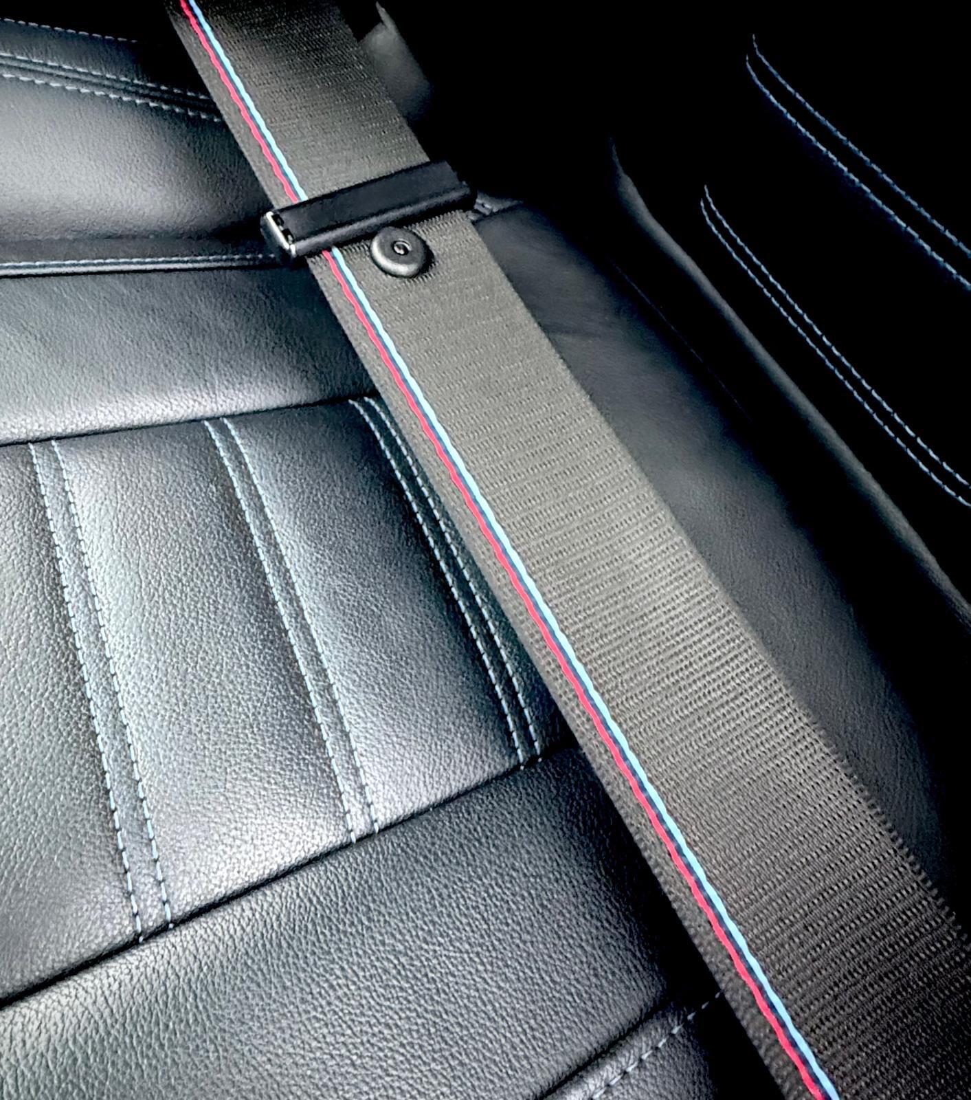 BMW 3 Series view 32