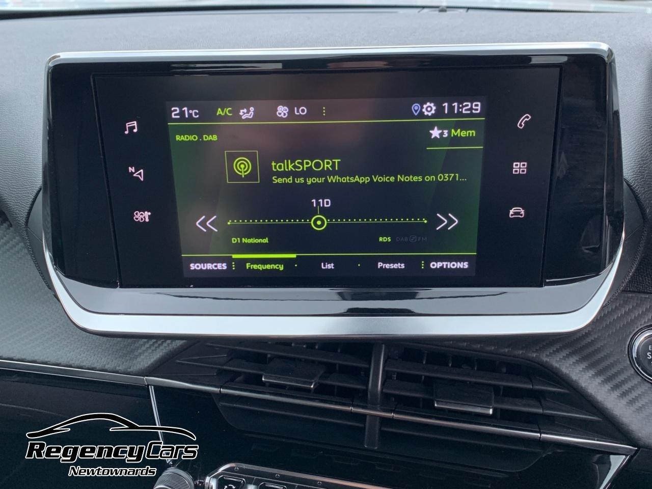 Peugeot 2008 view 34
