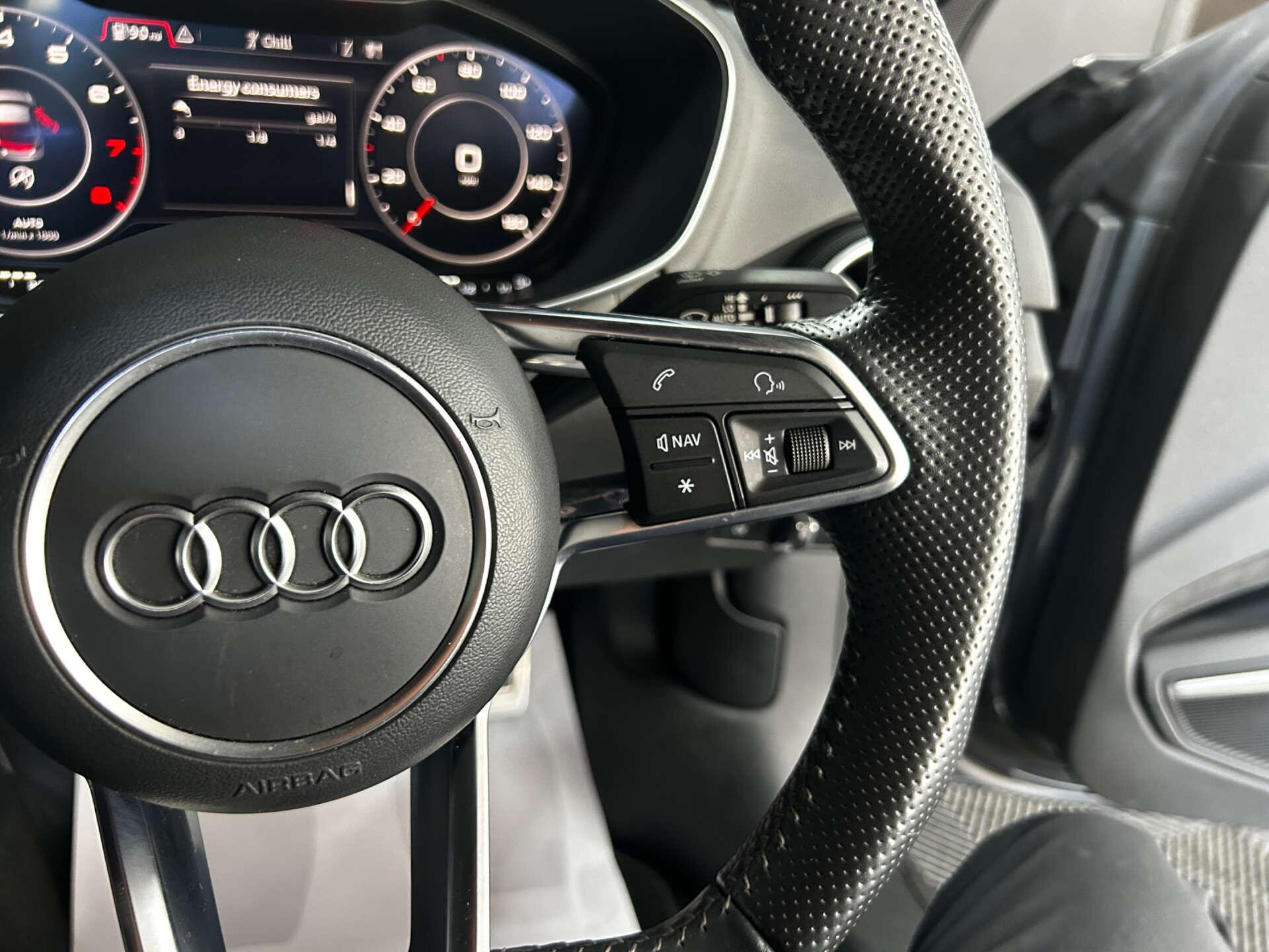 Audi TT view 46