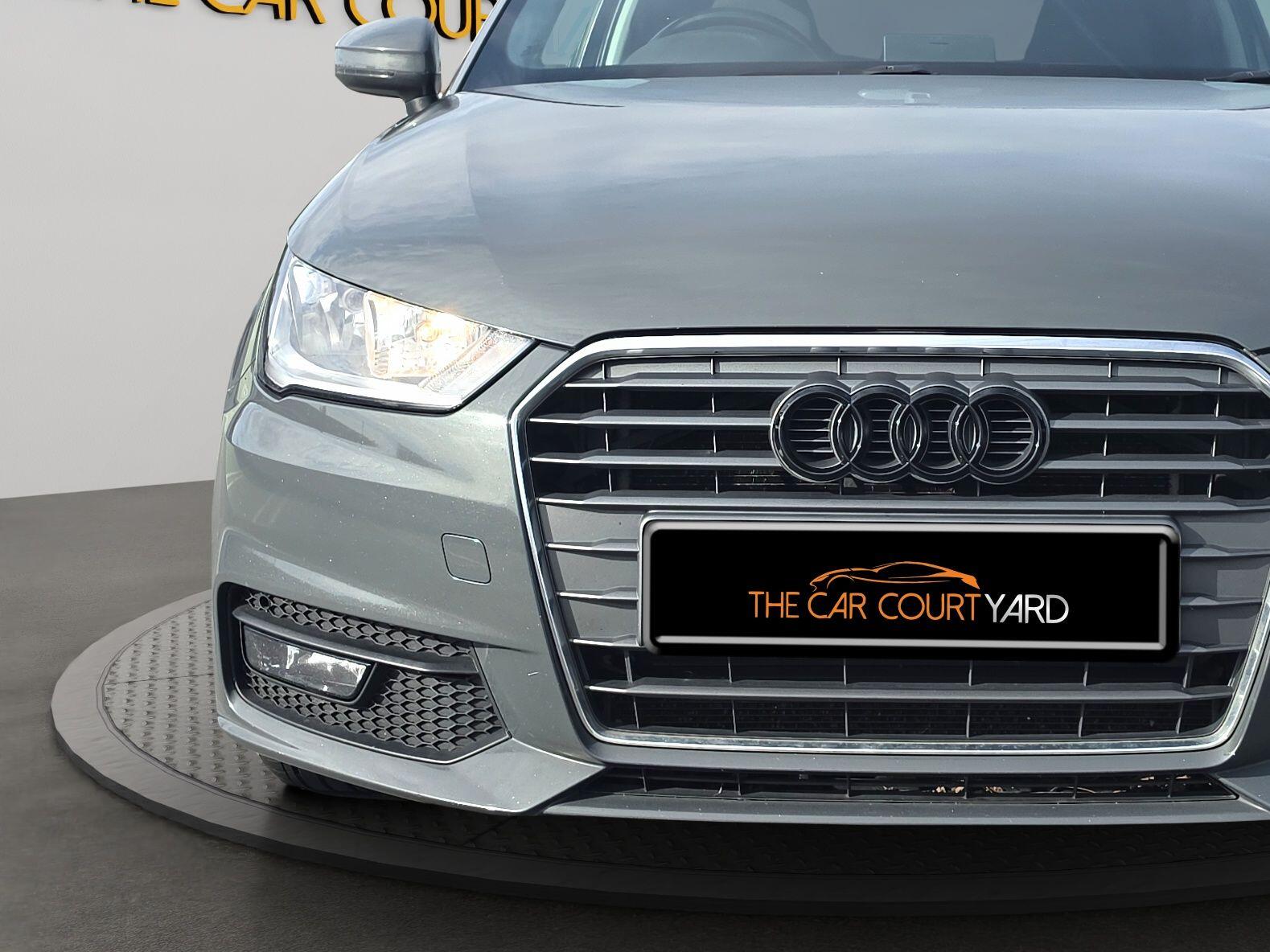 Audi A1 view 3