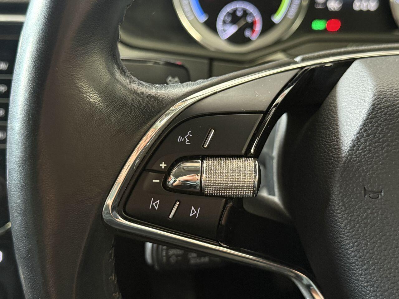 Skoda Superb view 36
