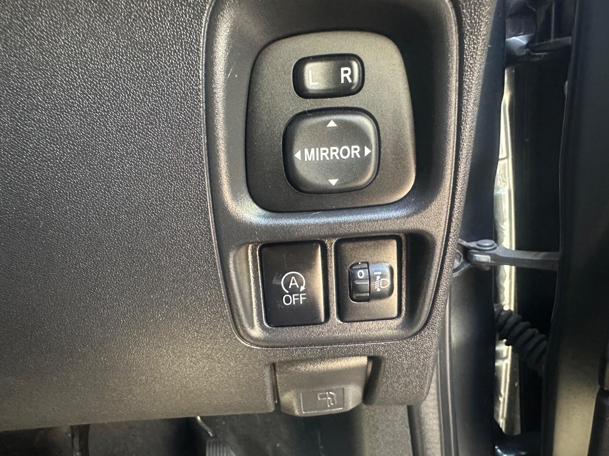 2020 Citroen C1 image 16