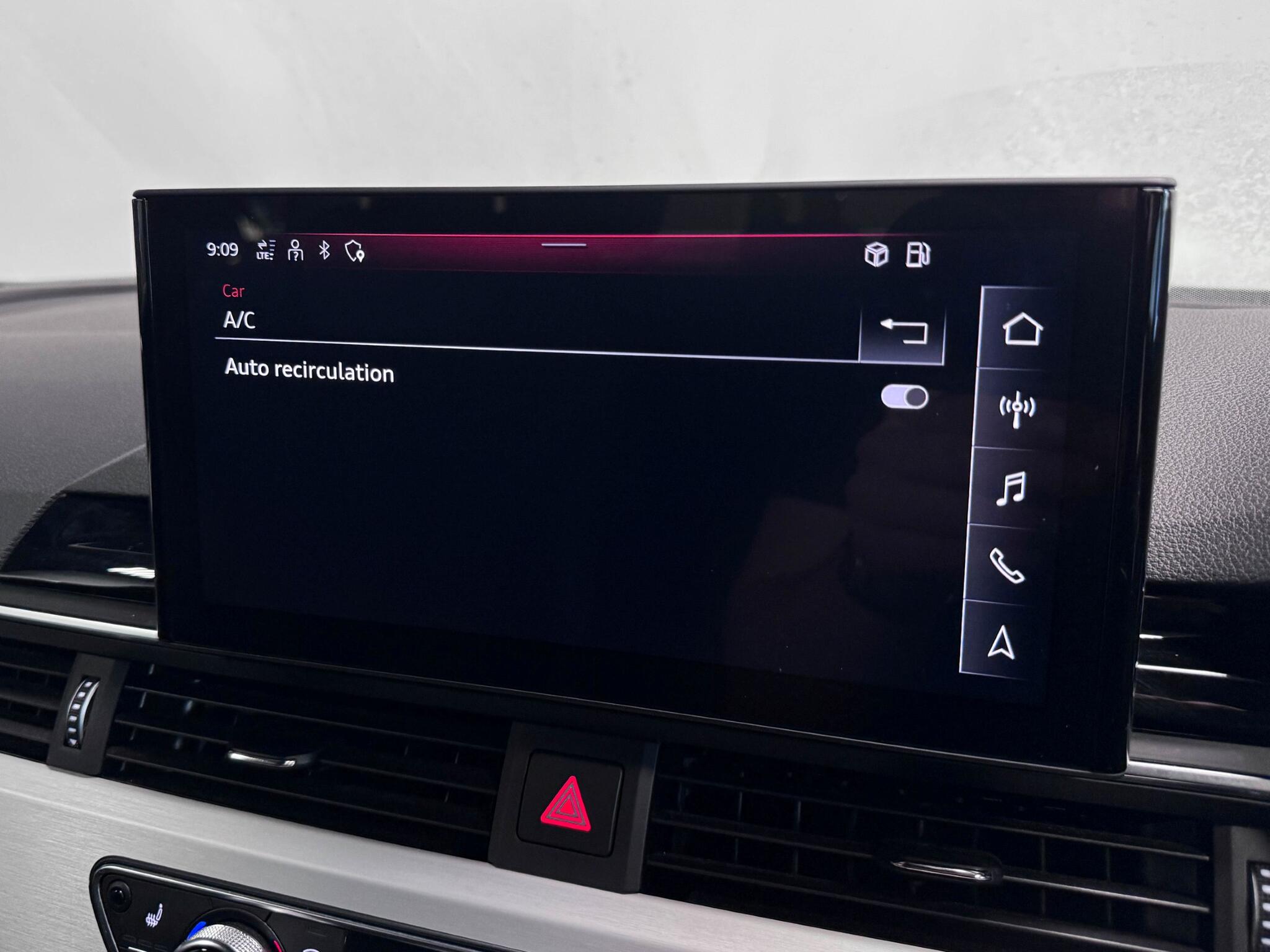 Audi A4 view 49