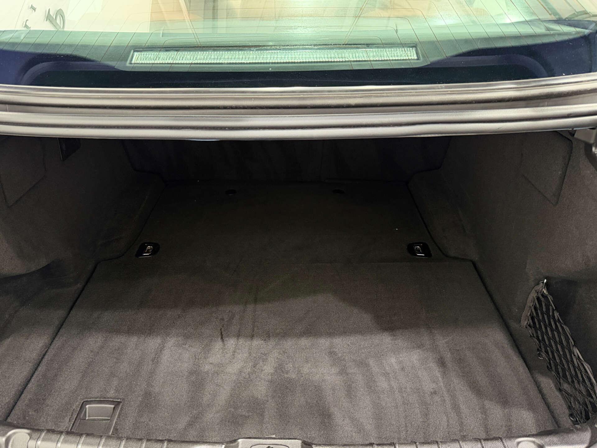 Maserati Ghibli view 27