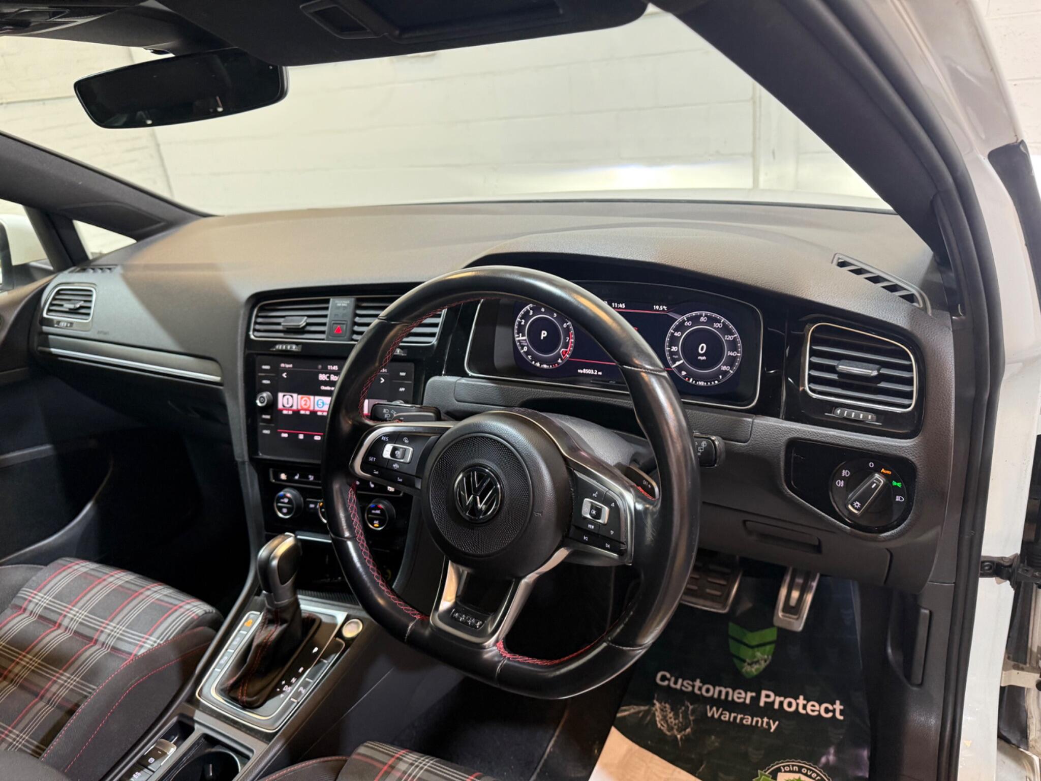 Volkswagen Golf view 15