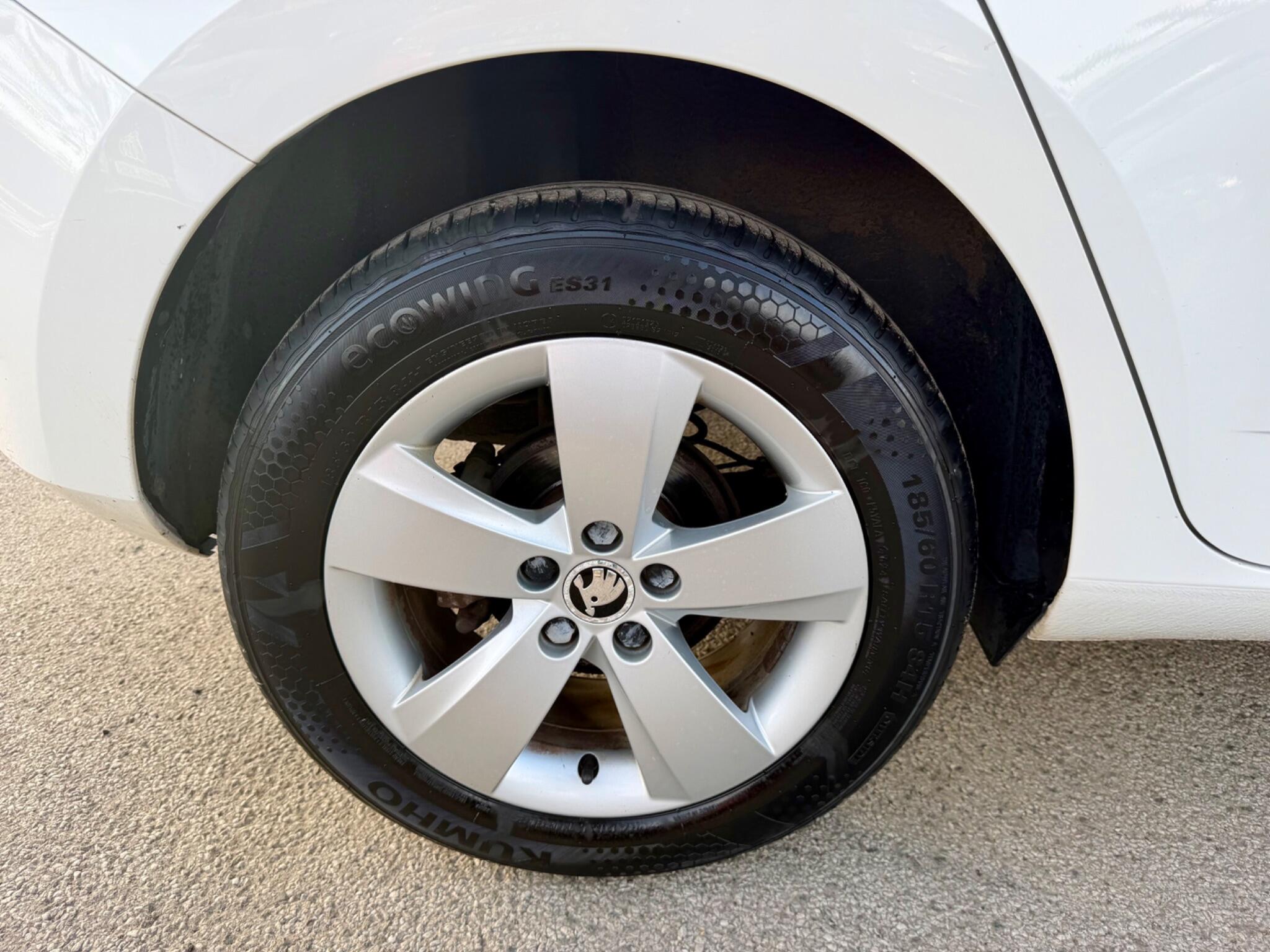 Skoda Fabia view 37
