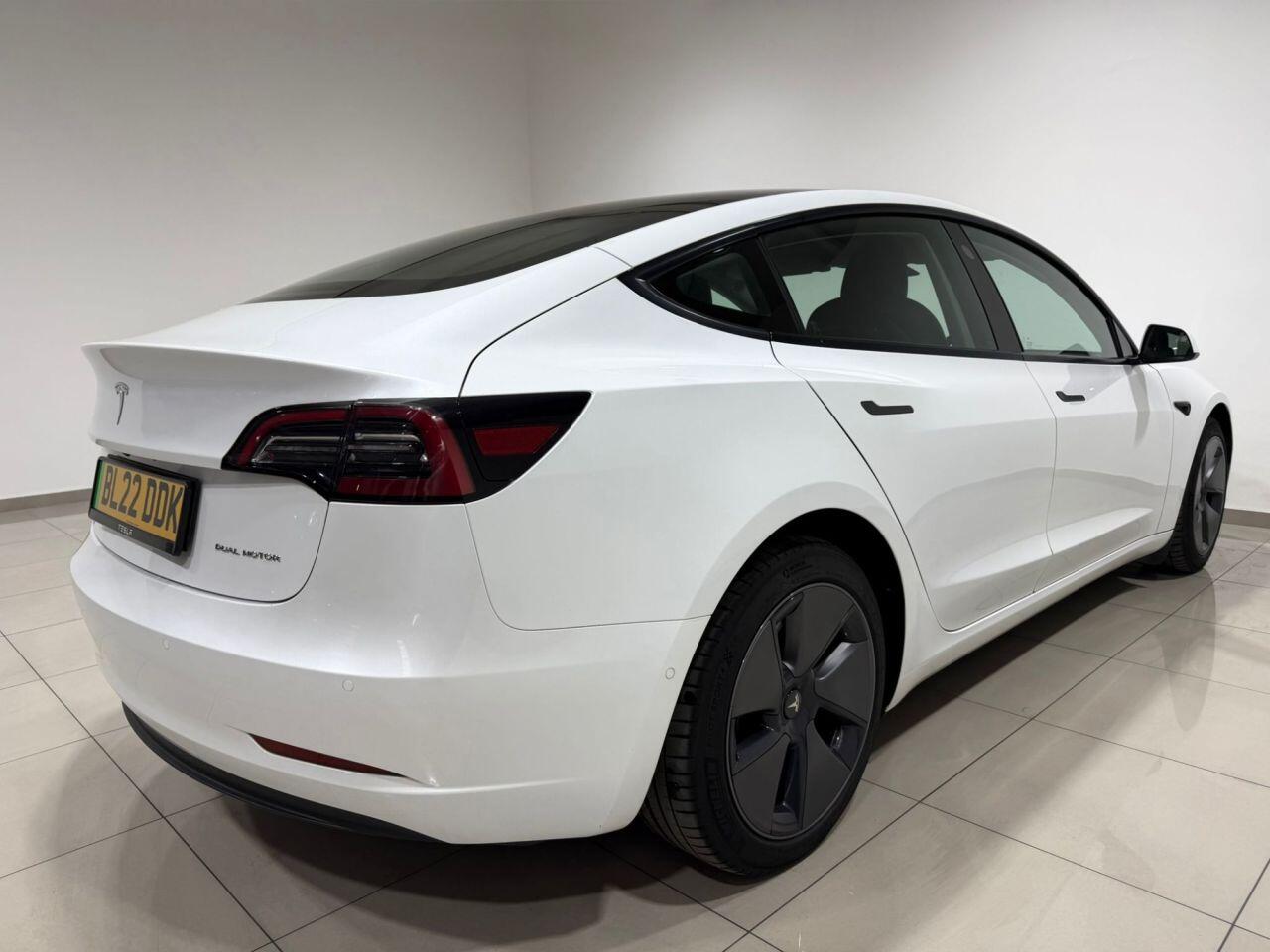 Tesla Model 3 view 11