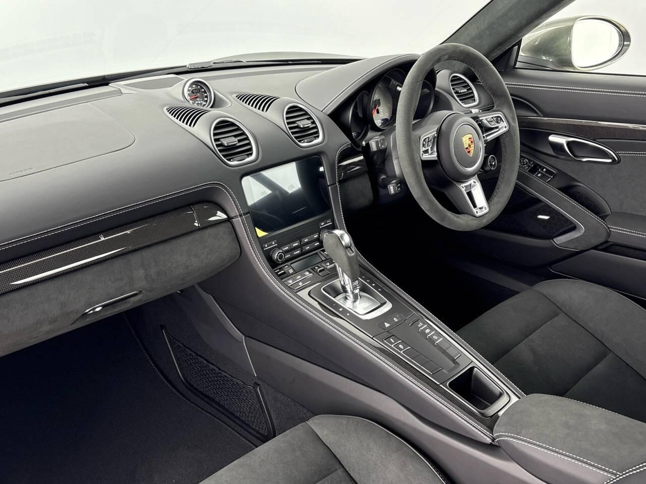 Porsche Cayman view 4
