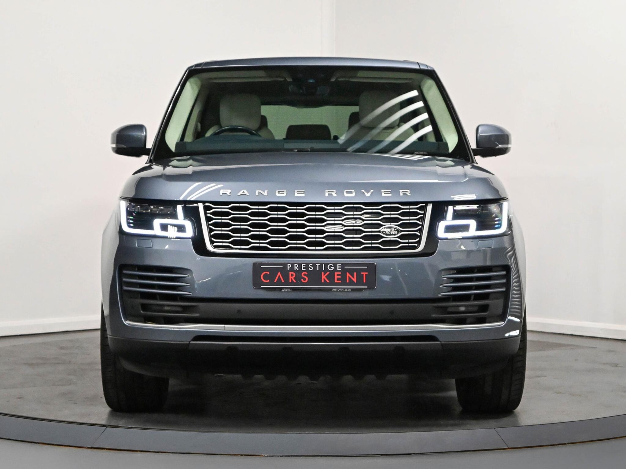 Land Rover Range Rover view 9