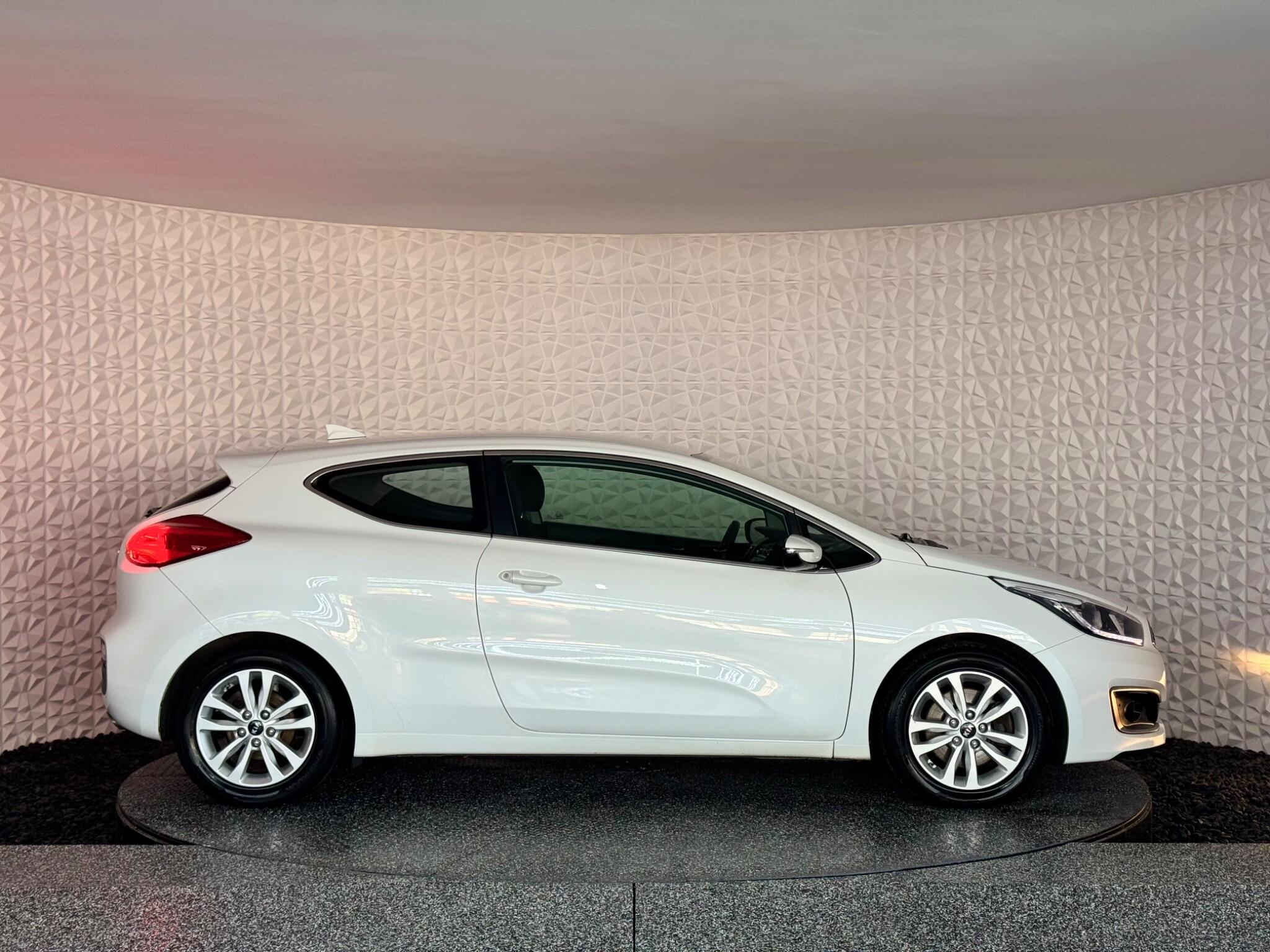 Kia Proceed view 10