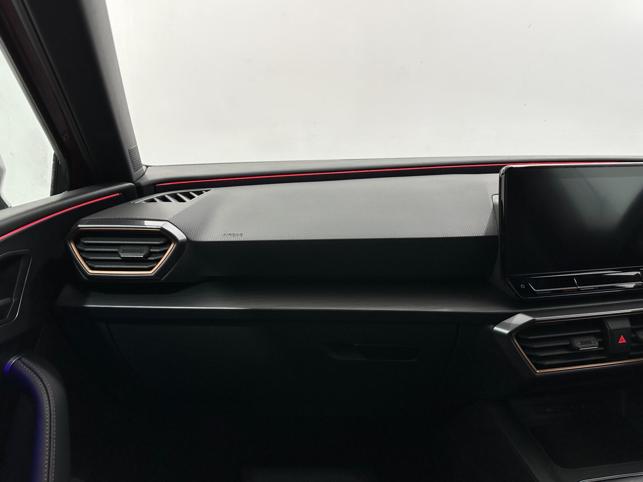 CUPRA Leon view 28