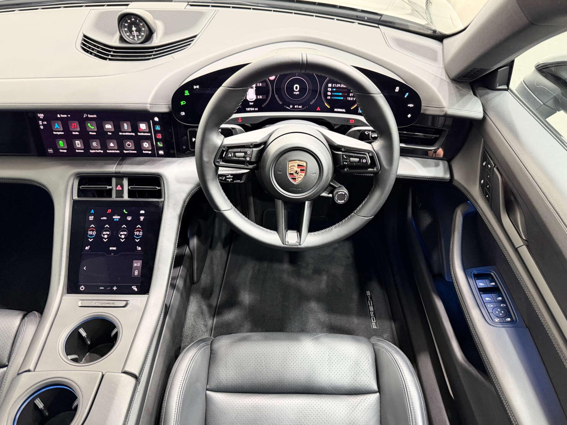 Porsche Taycan view 20