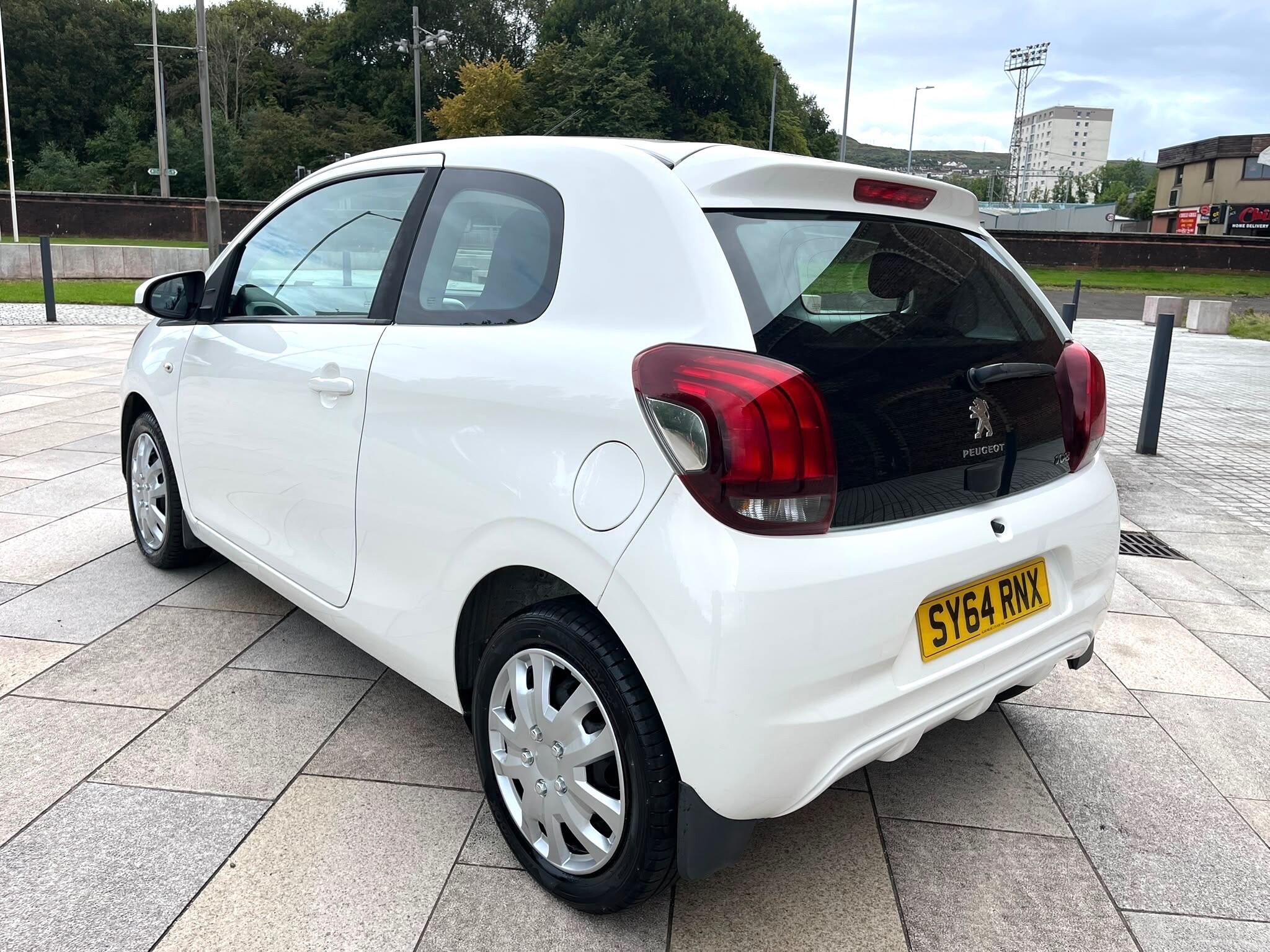 Peugeot 108 view 4