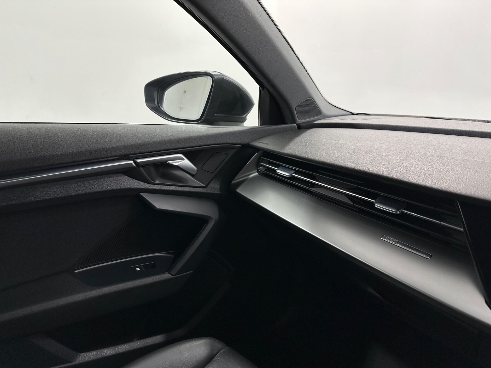 Audi A3 view 26