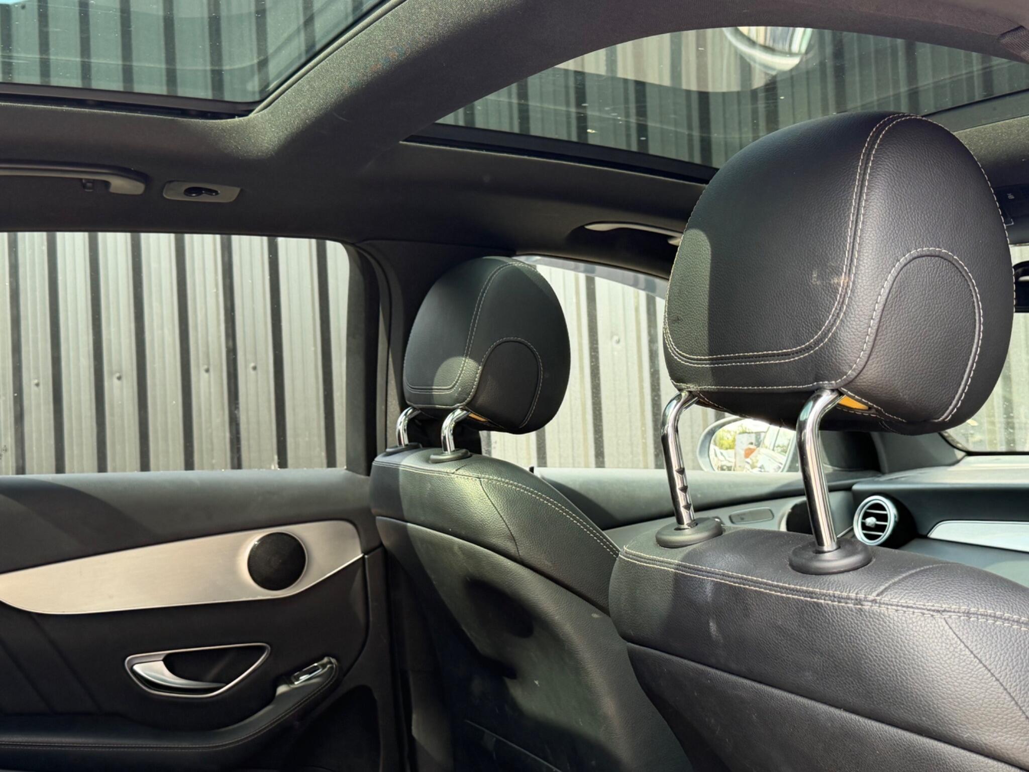 Mercedes-Benz GLC view 18