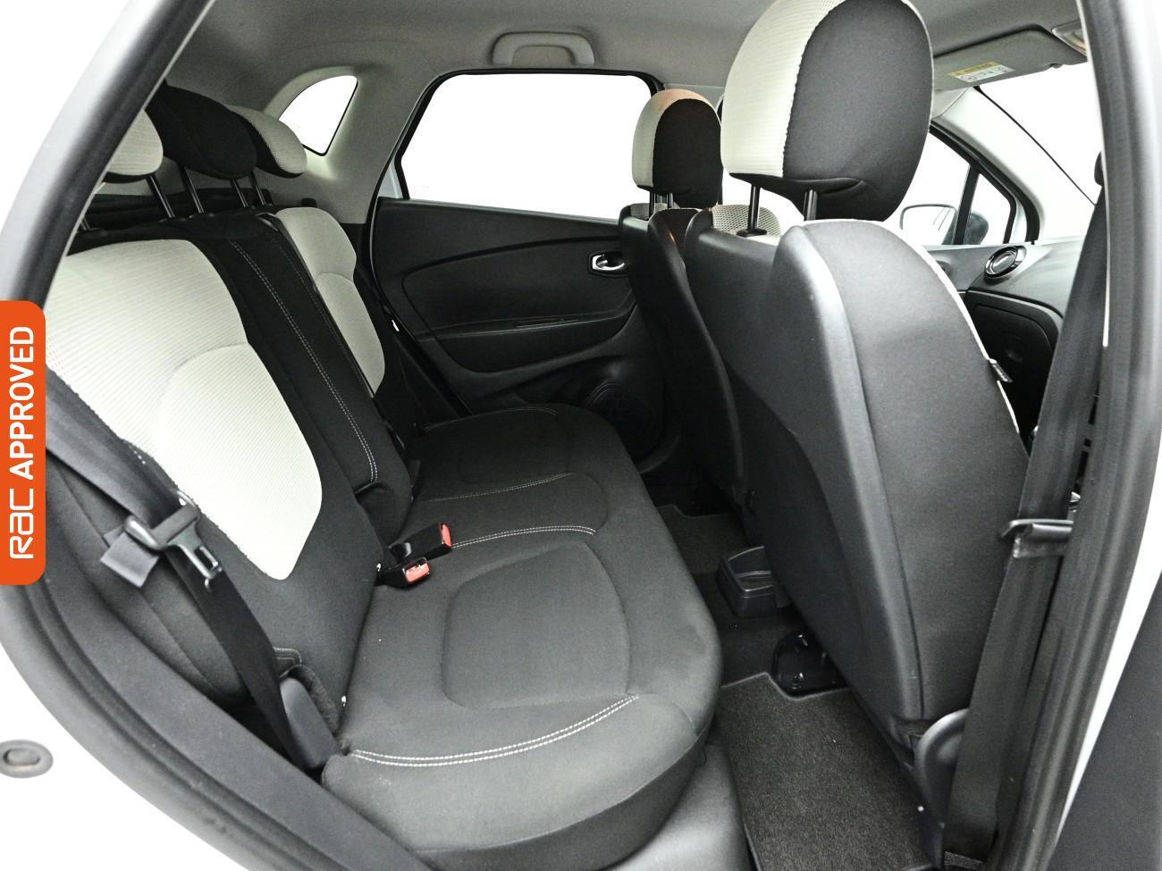 Renault Captur view 13