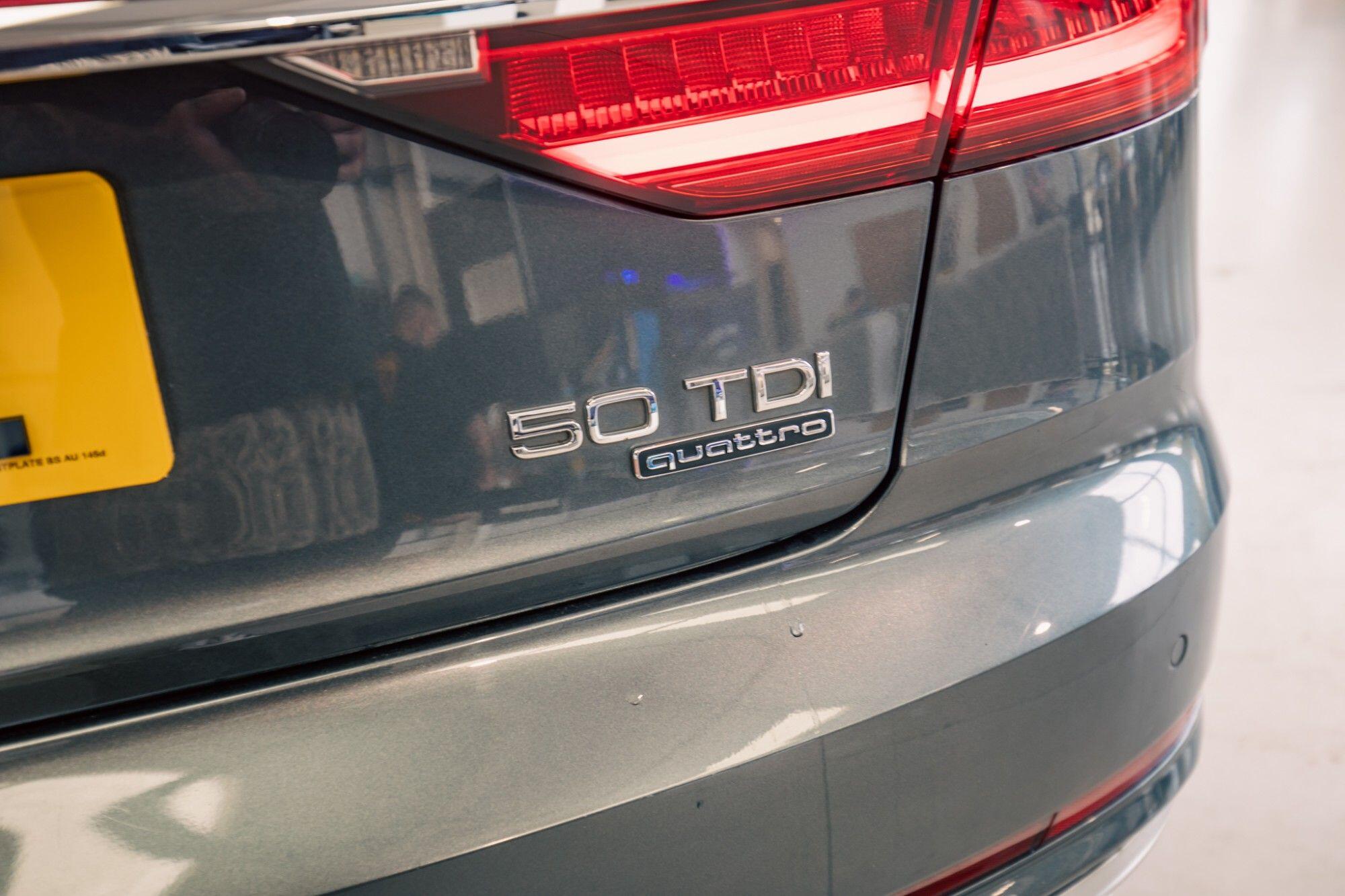 Audi A8 view 7