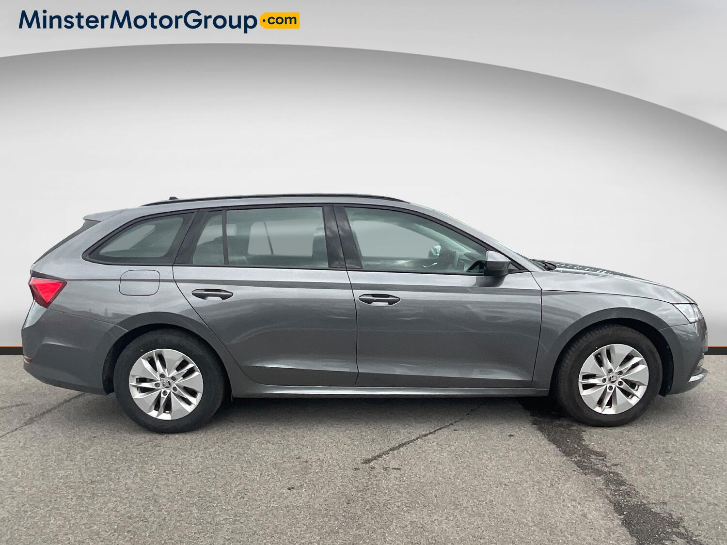 Skoda Octavia view 2