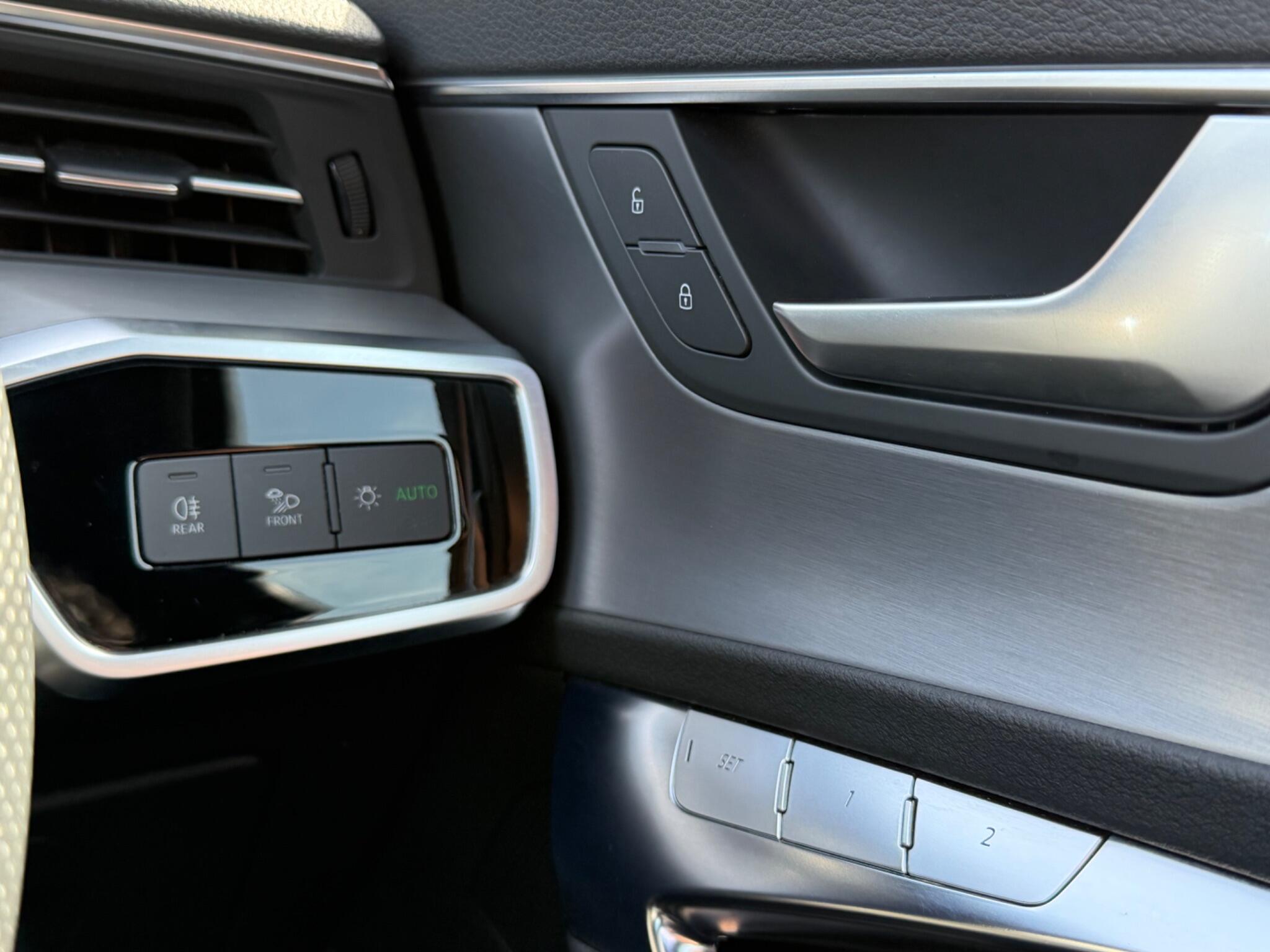 Audi A6 view 49