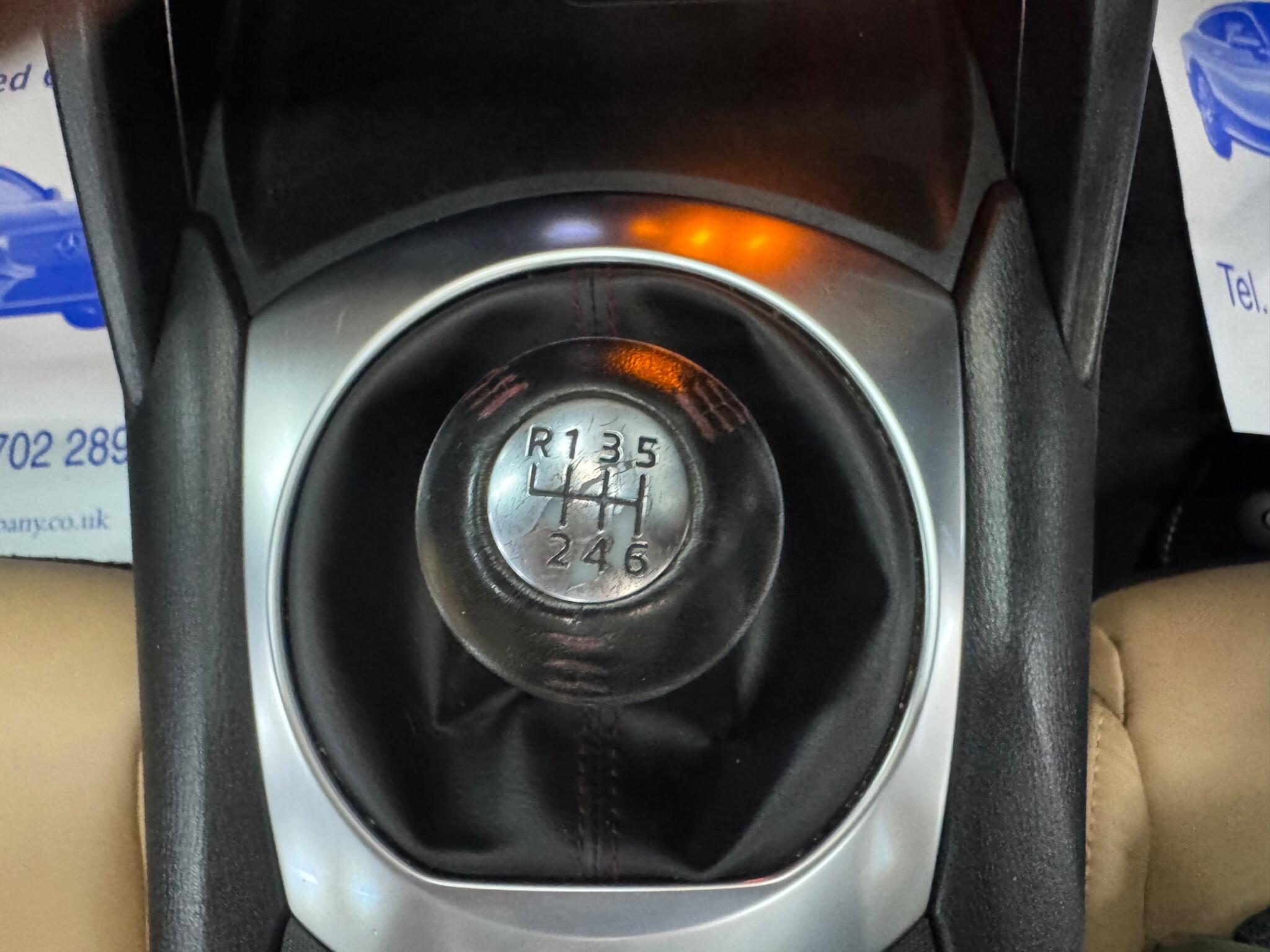 Mazda MX-5 view 49