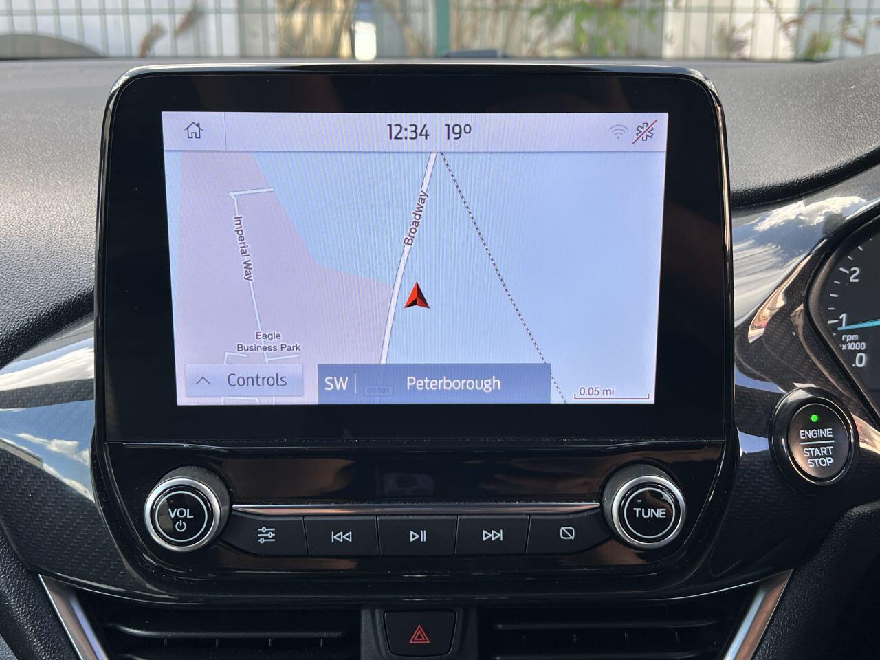 Ford Fiesta view 37