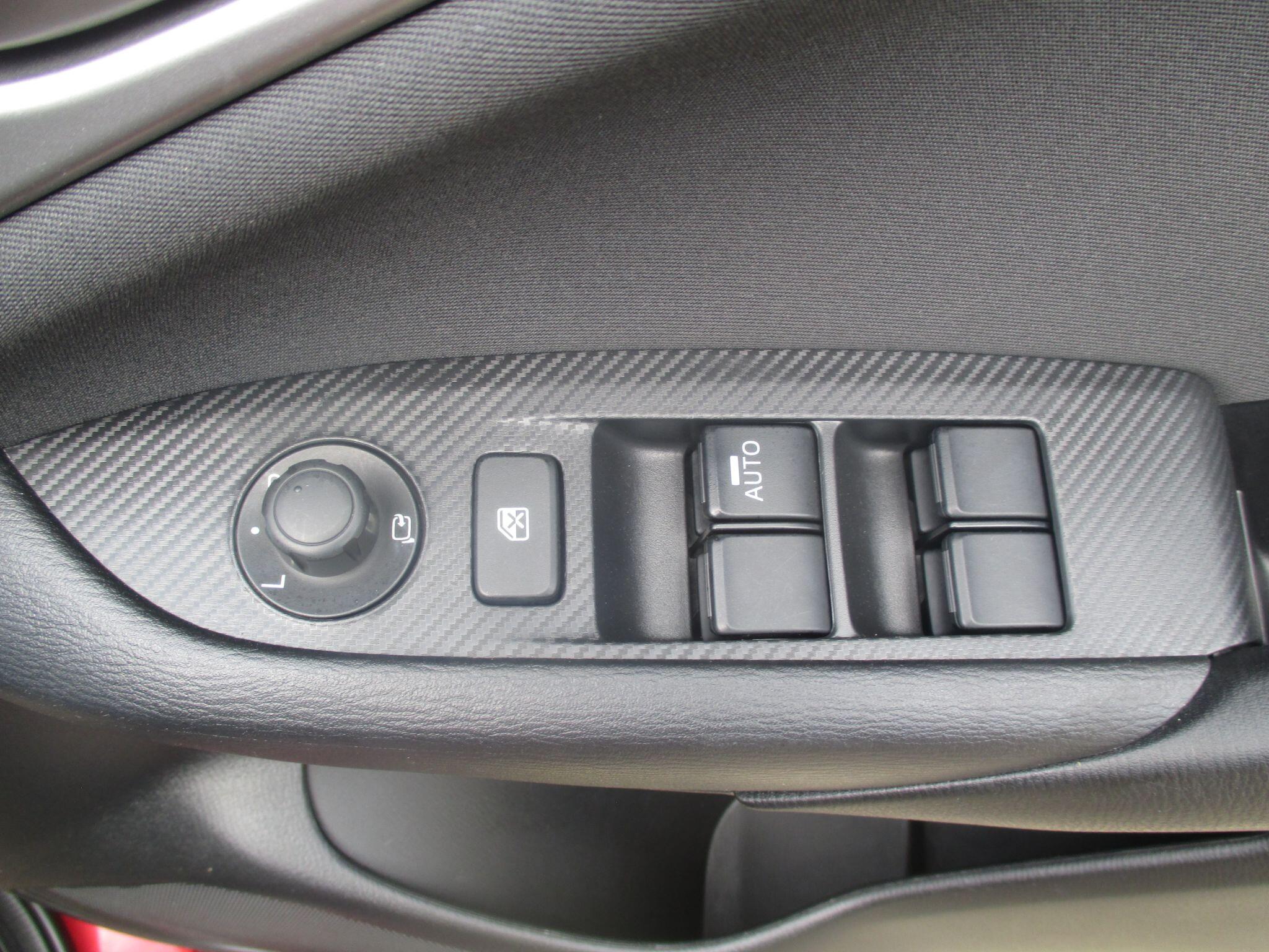 Mazda Skyactiv-G view 35