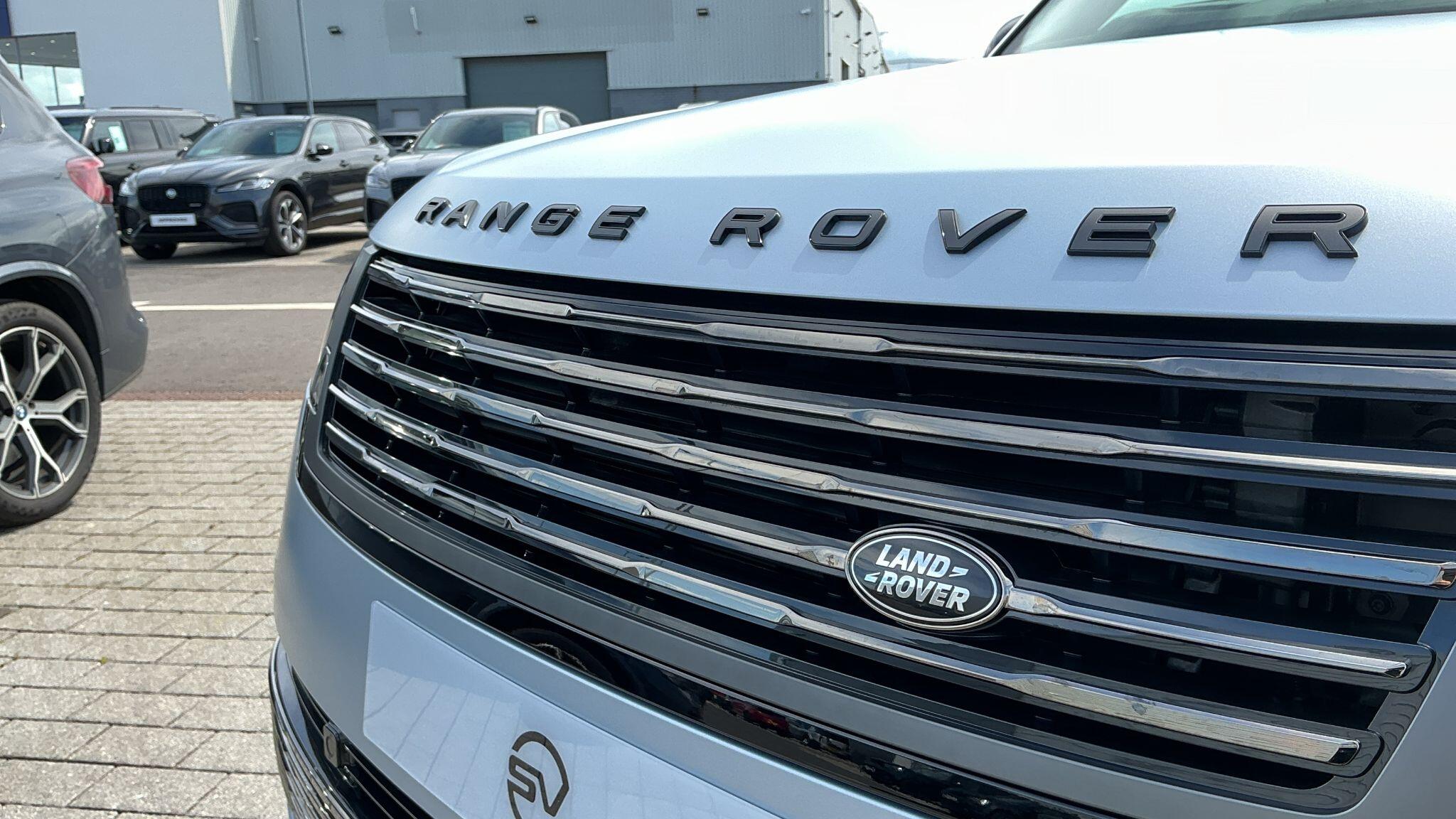 Land Rover Range Rover view 27