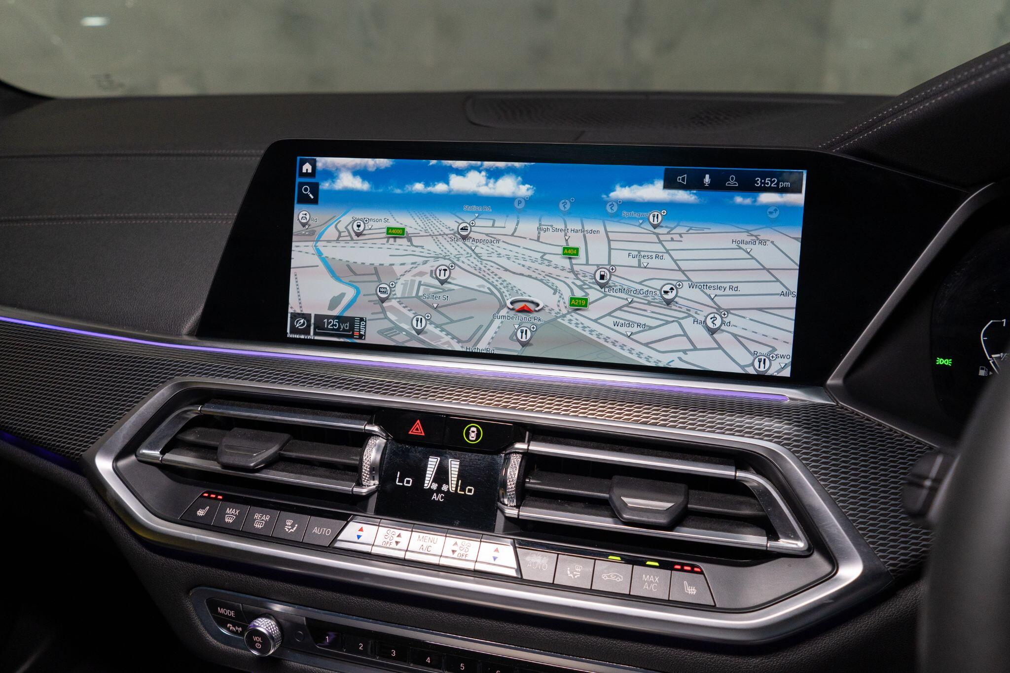 BMW X5 view 18