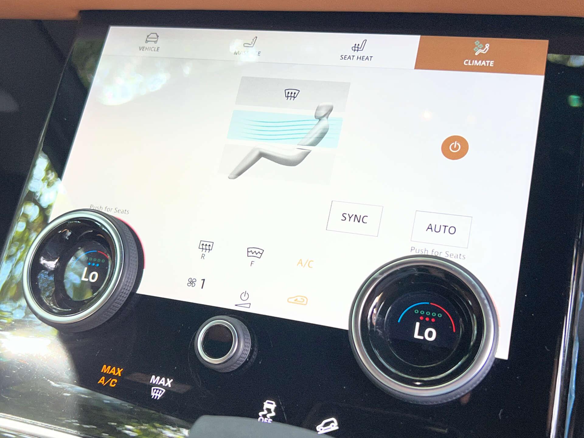 Land Rover Range Rover Velar view 45