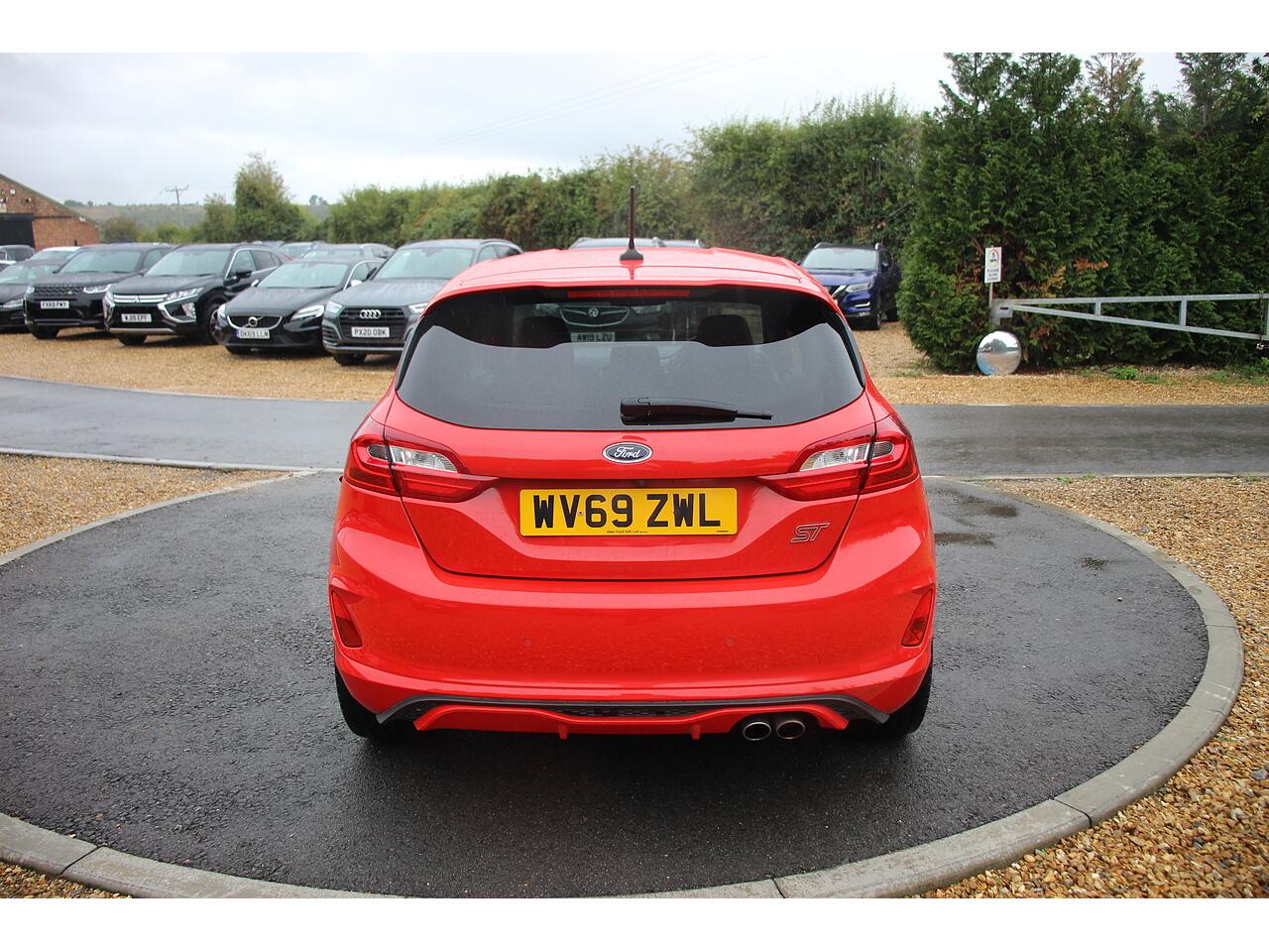 Ford Fiesta view 10