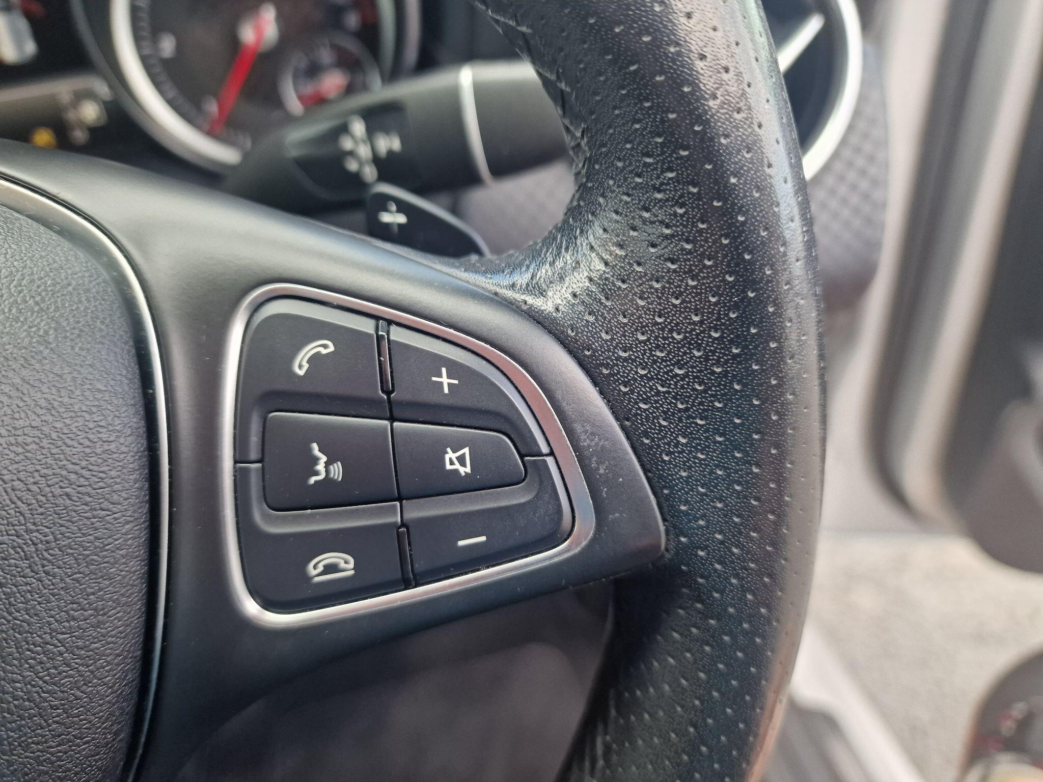 Mercedes-Benz A-Class view 41